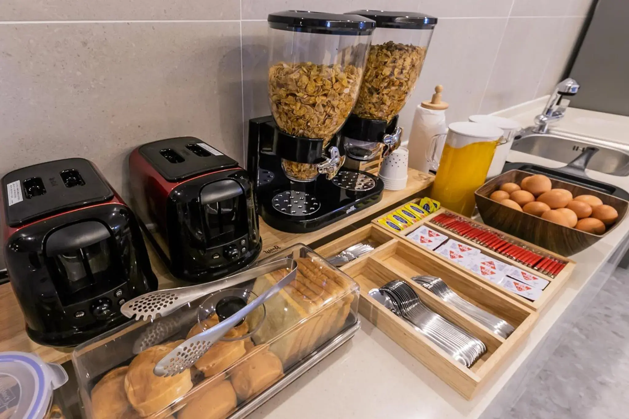 Property building in Browndot Hotel Sasang Renecite Property building in Browndot Hotel Sasang Renecite