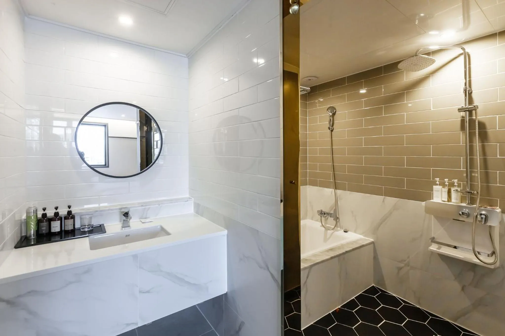 Browndot Hotel Sasang Renecite