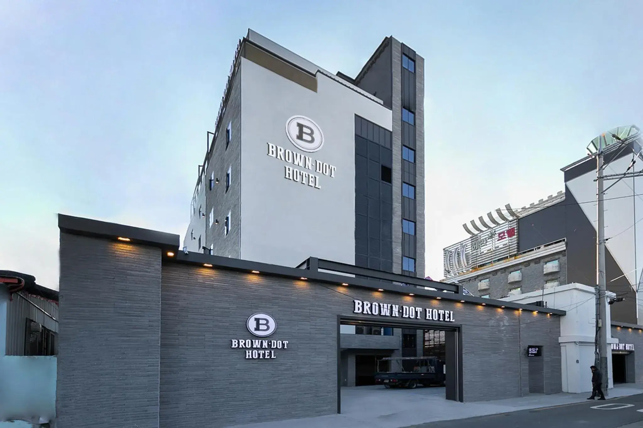 Property building in Browndot Hotel Sasang Renecite Property building in Browndot Hotel Sasang Renecite