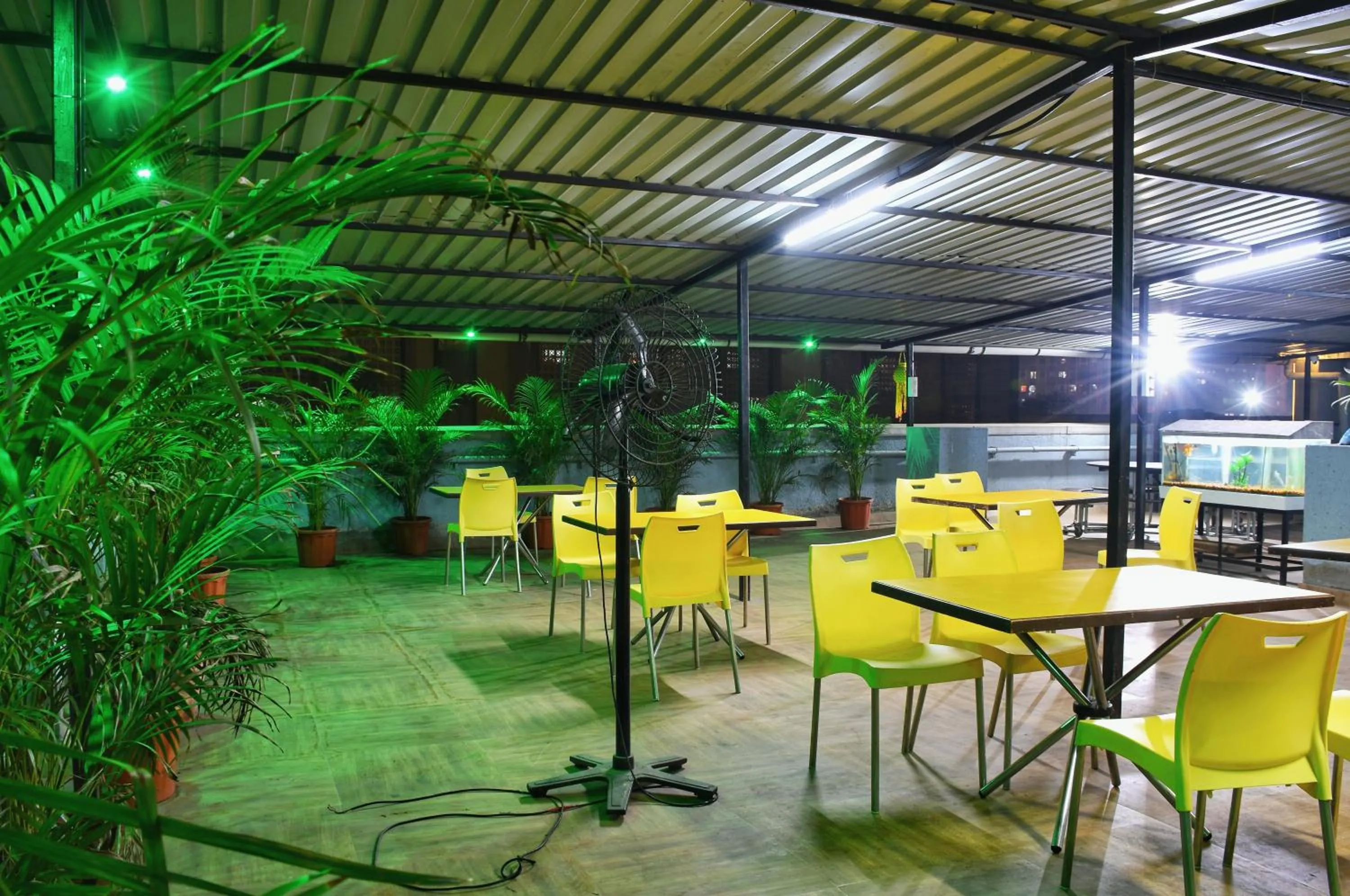 Restaurant/places to eat in Megh Residency Navi Mumbai