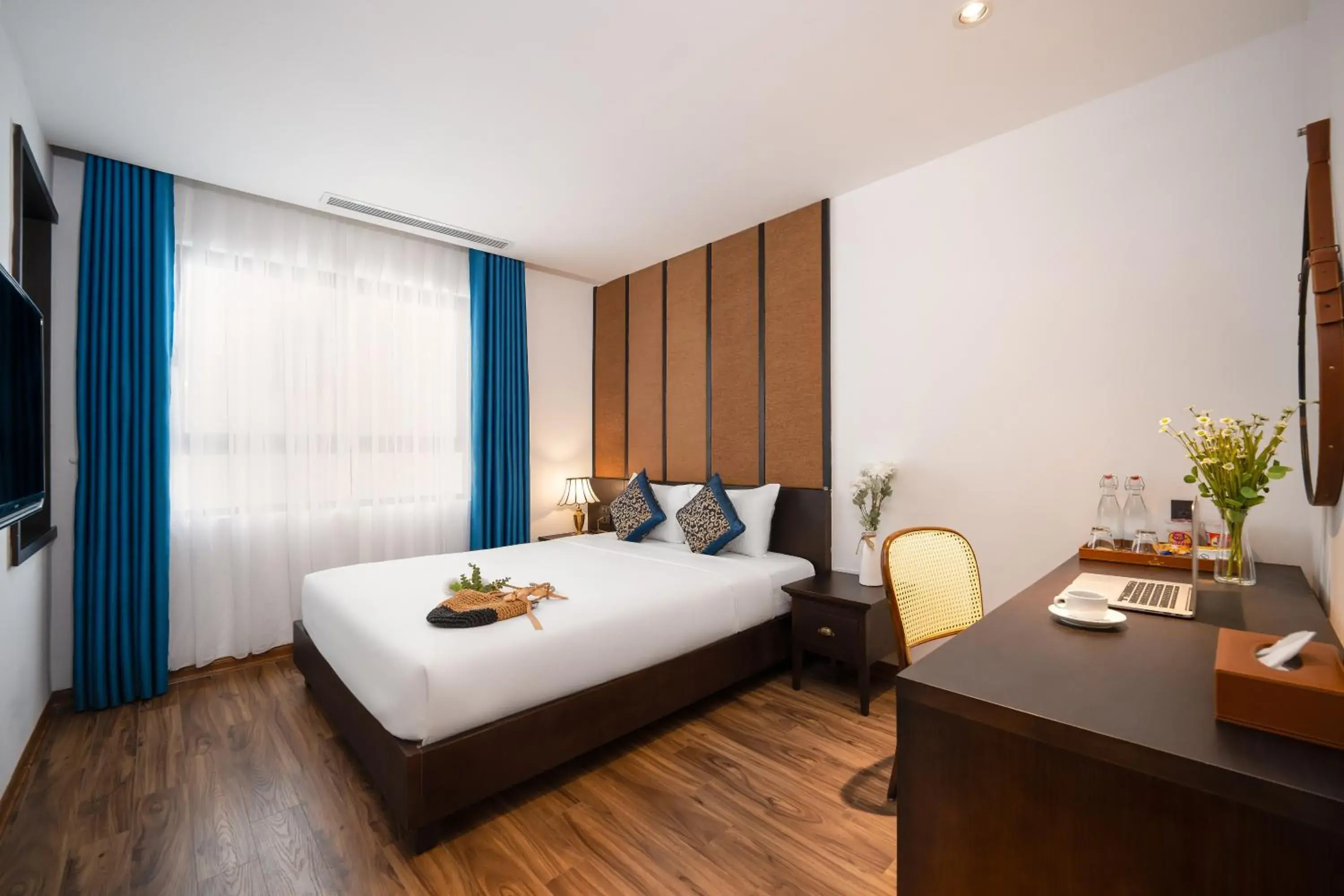 Superior Double Room with Window in Señorita Boutique Hotel Superior Double Room with Window in Señorita Boutique Hotel