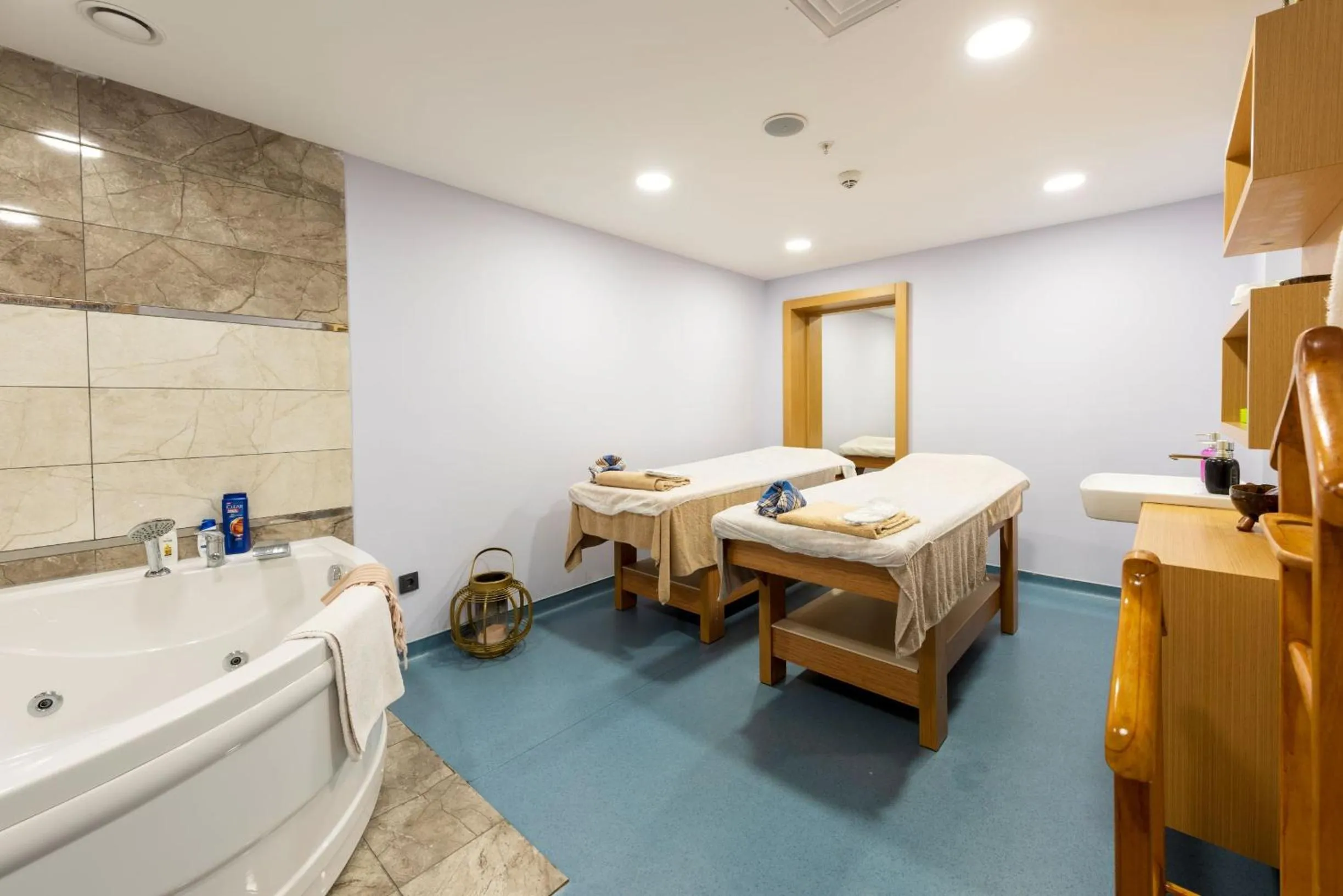 Massage in Hotel Boursier 2 & Spa