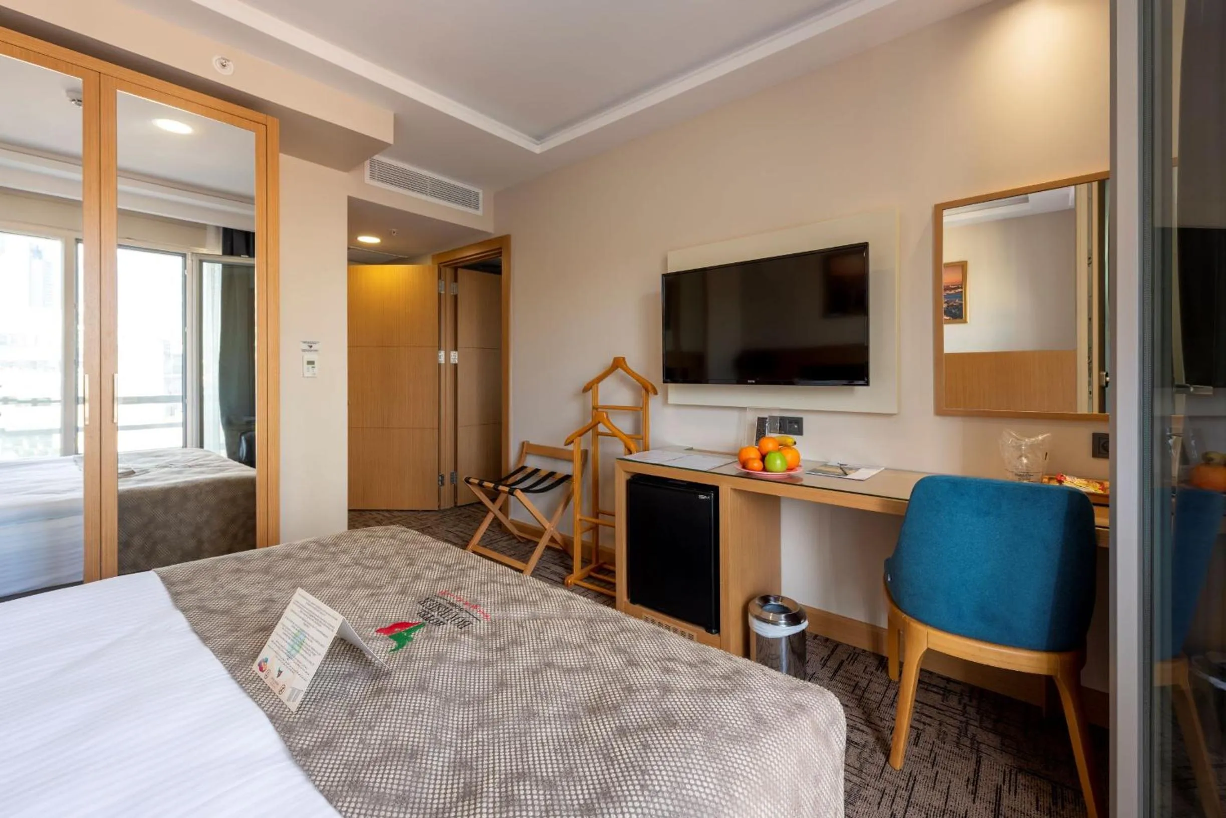 Bed in Hotel Boursier 2 & Spa