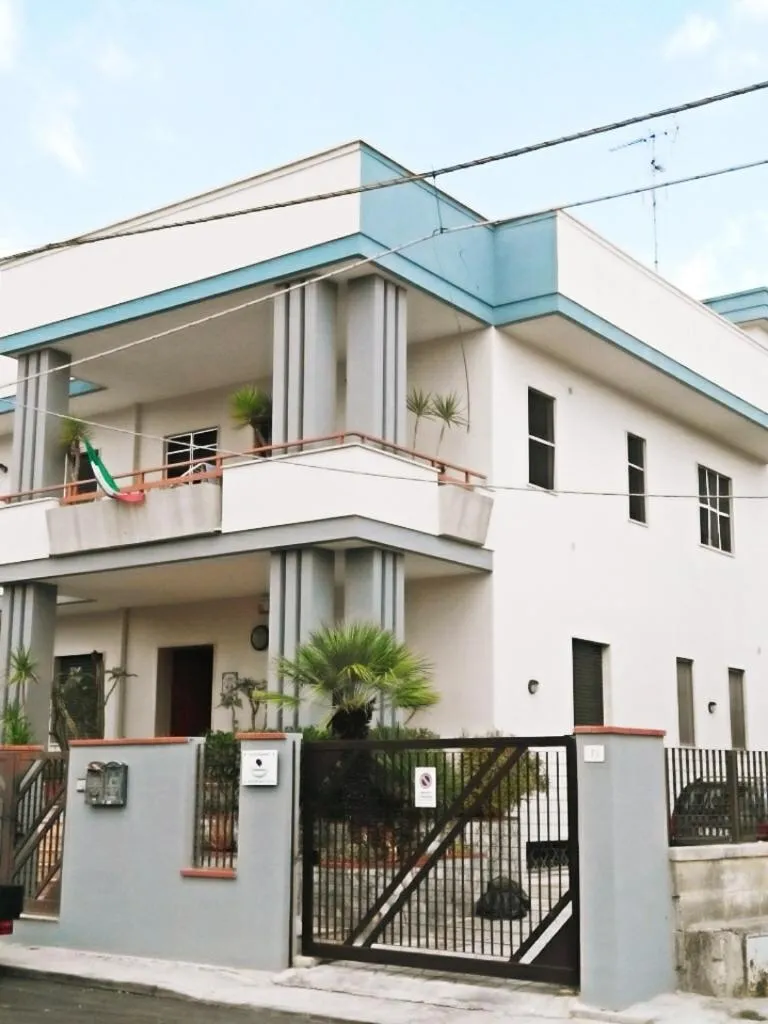 Facade/entrance in Salentino