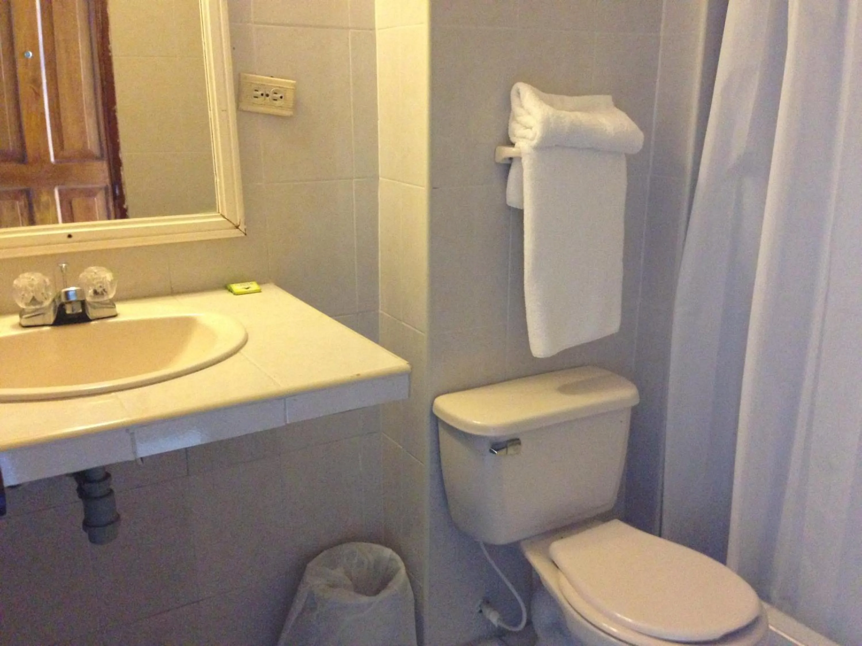 Bathroom in Hotel Betoma