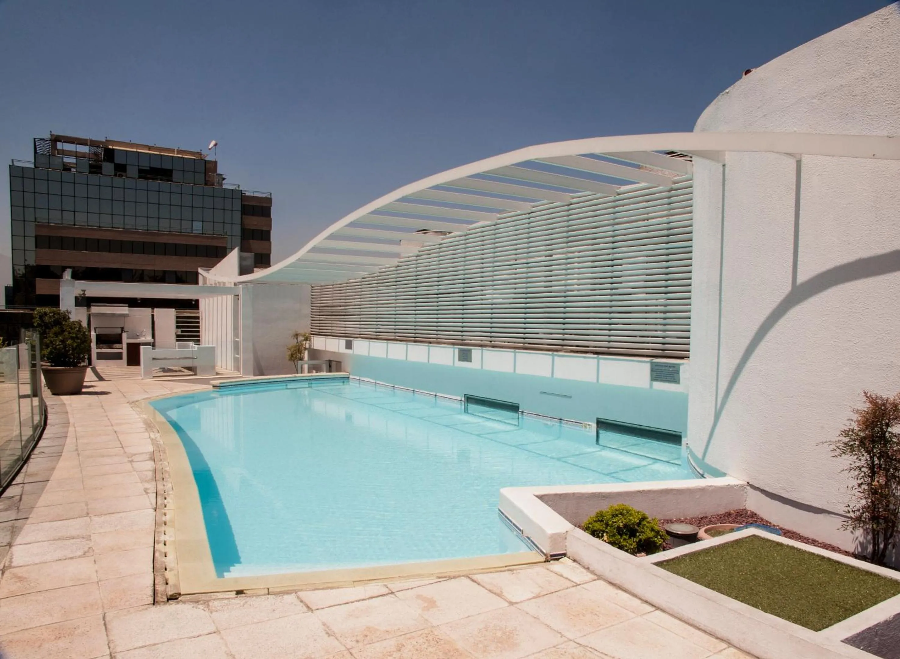 Chilean Suites and Apartment