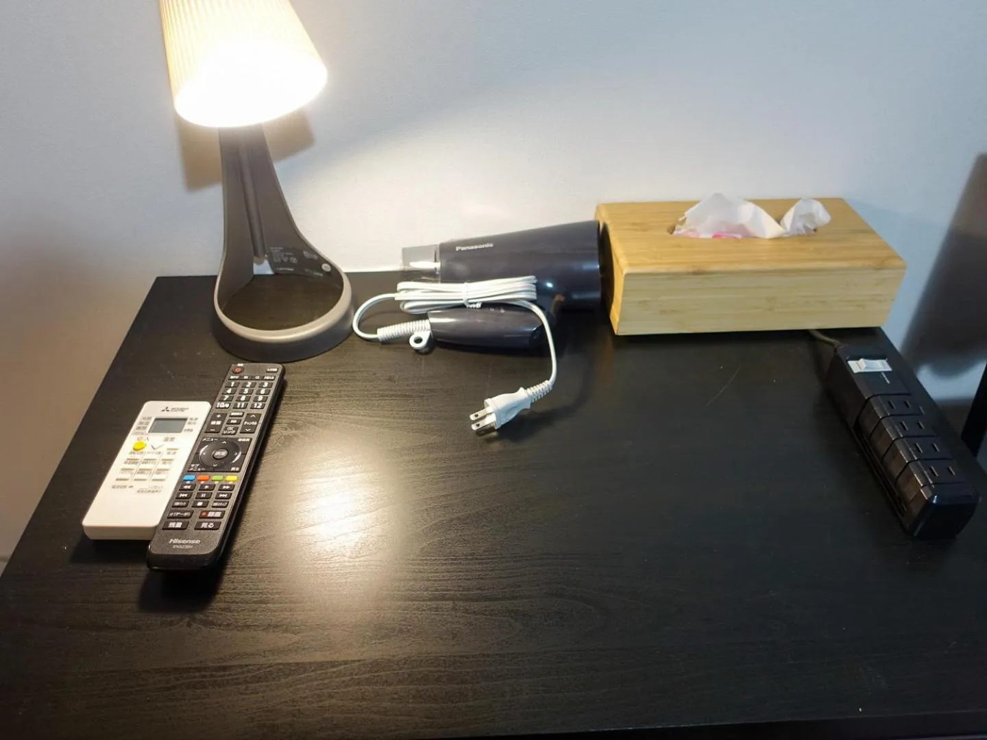 TV and multimedia in chAho Hostel Nirasaki / Outdoor Base