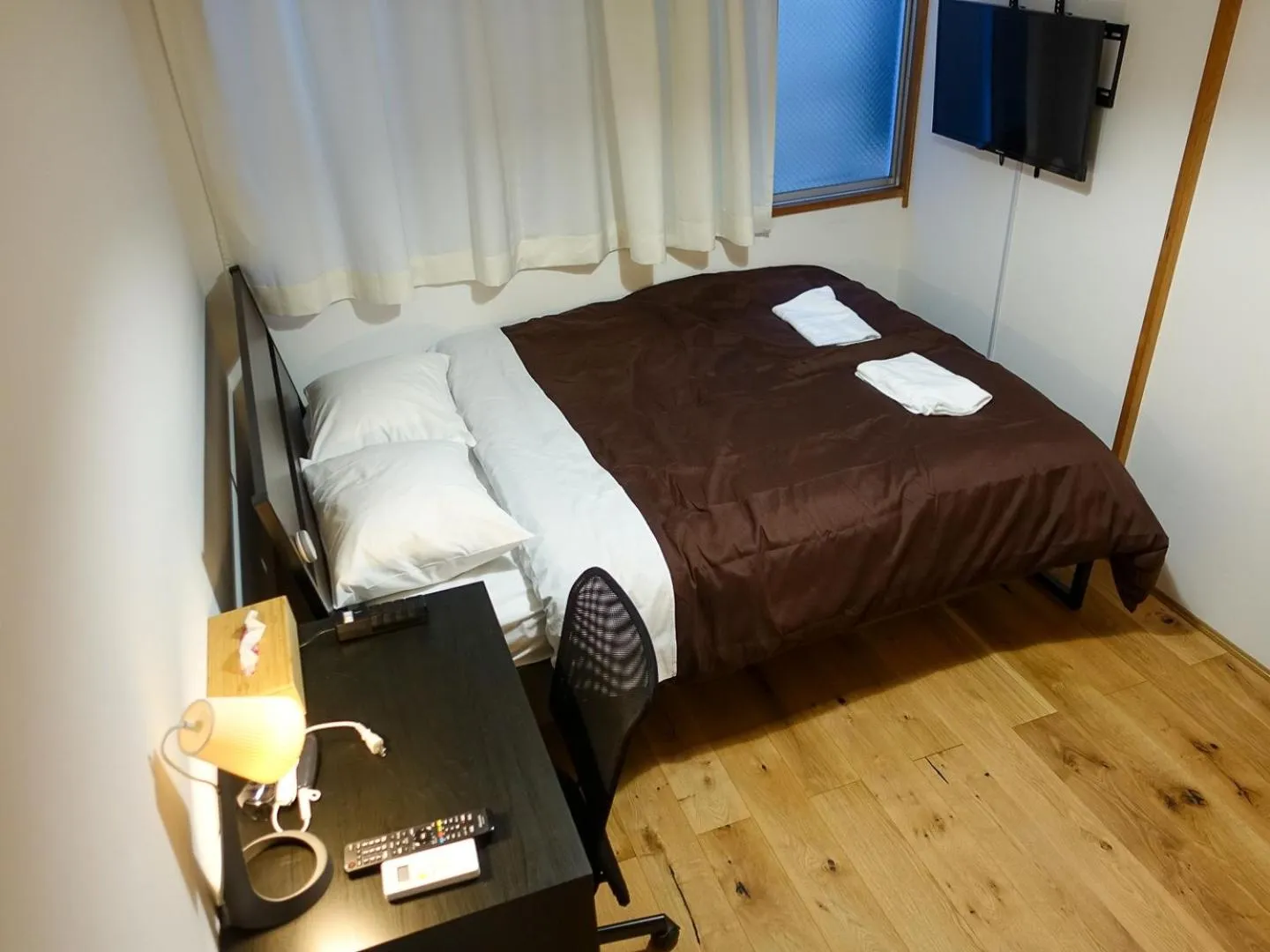 TV and multimedia in chAho Hostel Nirasaki / Outdoor Base