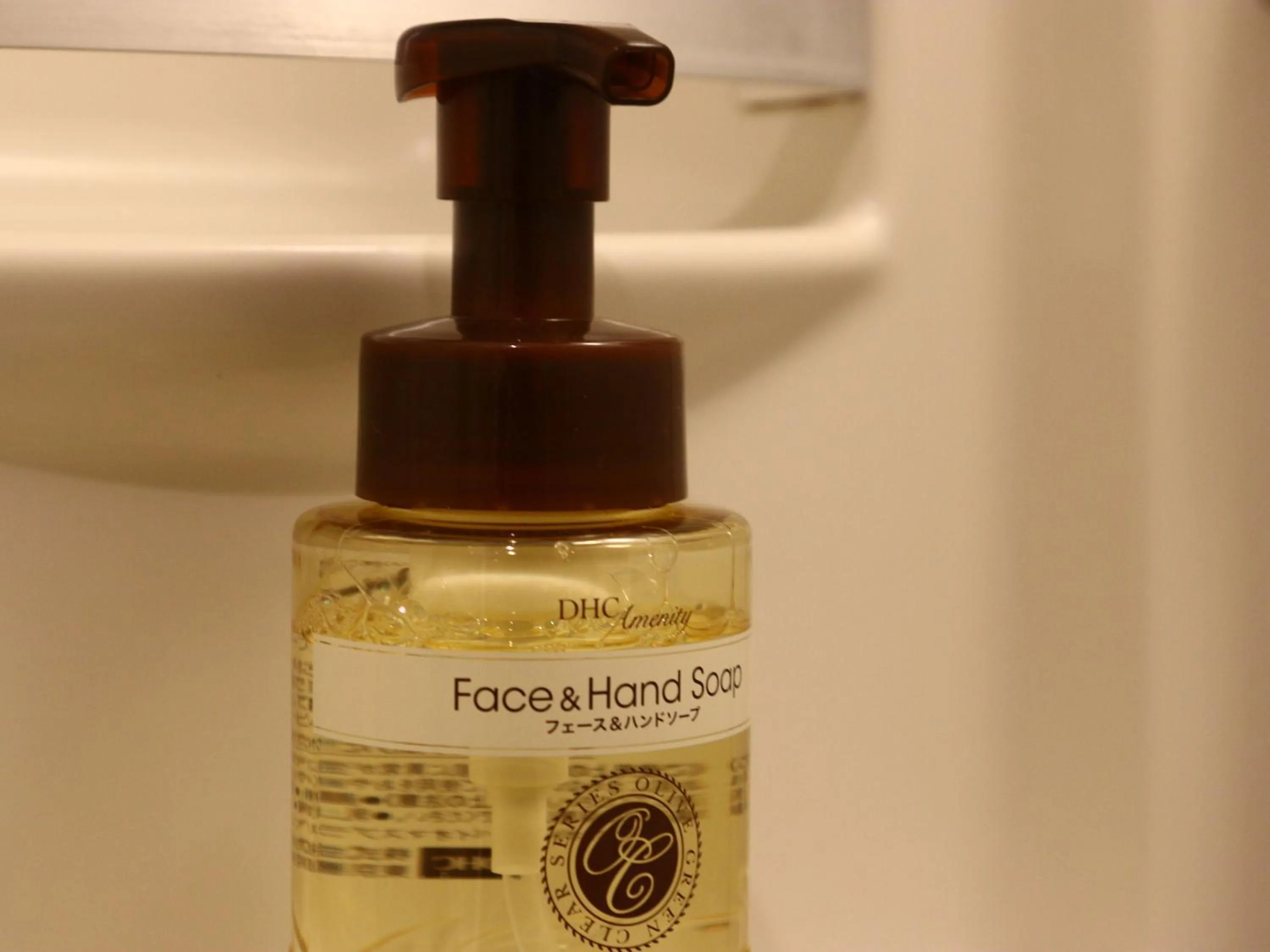 Shower in nirasakiyaSTAY