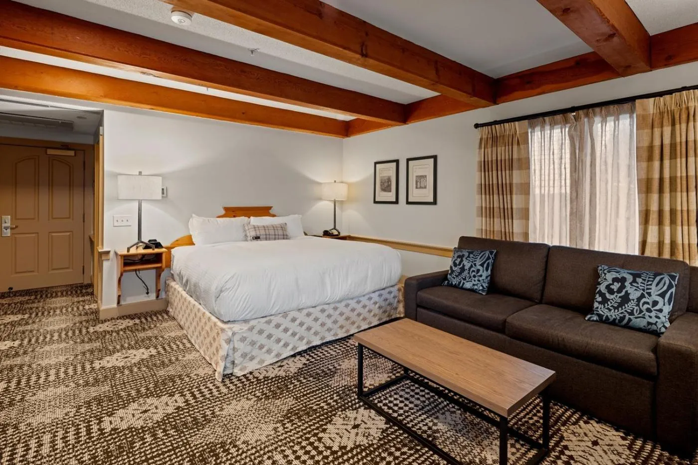 Bedroom, Bed in von Trapp Family Lodge & Resort