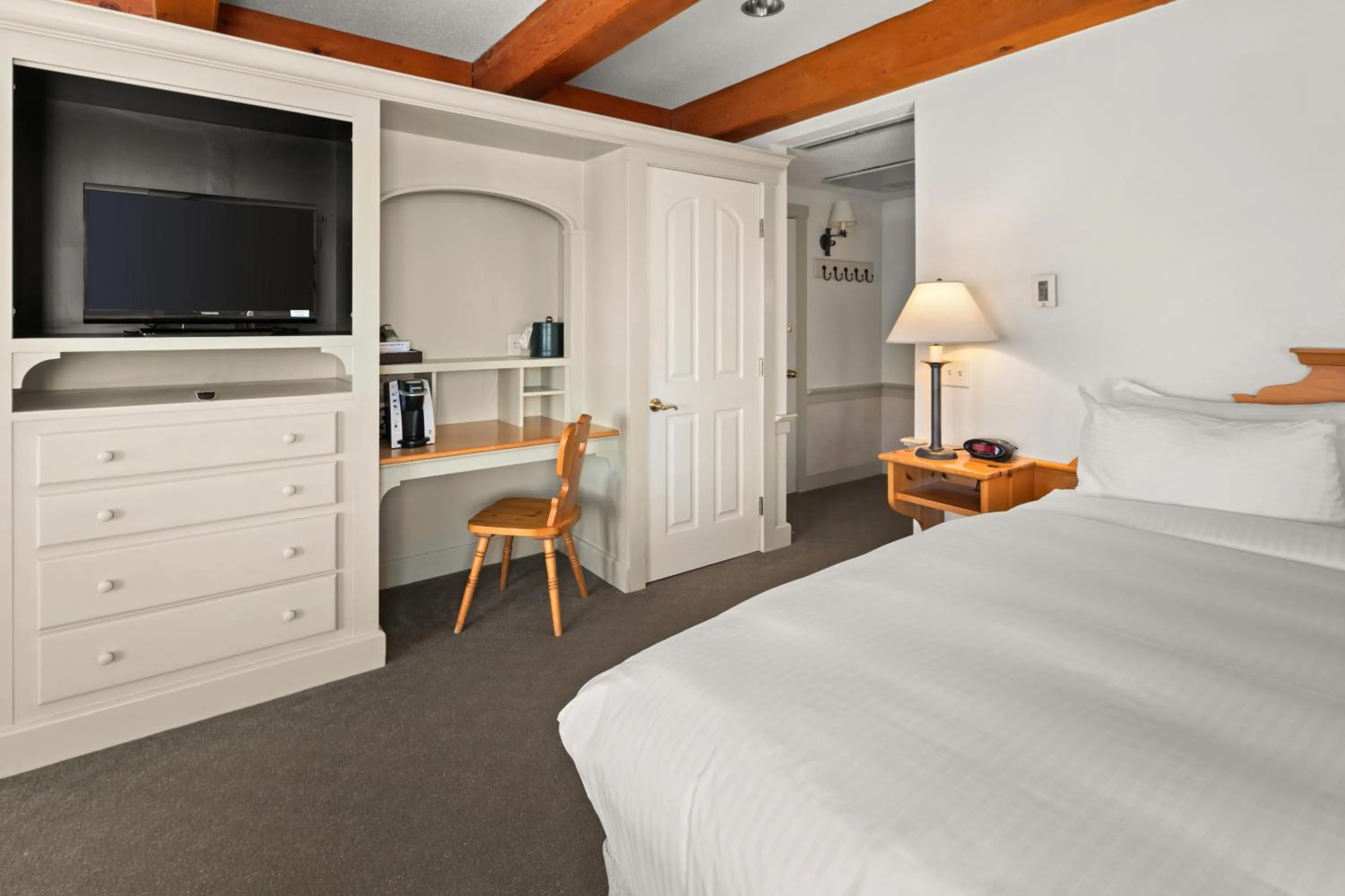 Bedroom, Bed in von Trapp Family Lodge & Resort