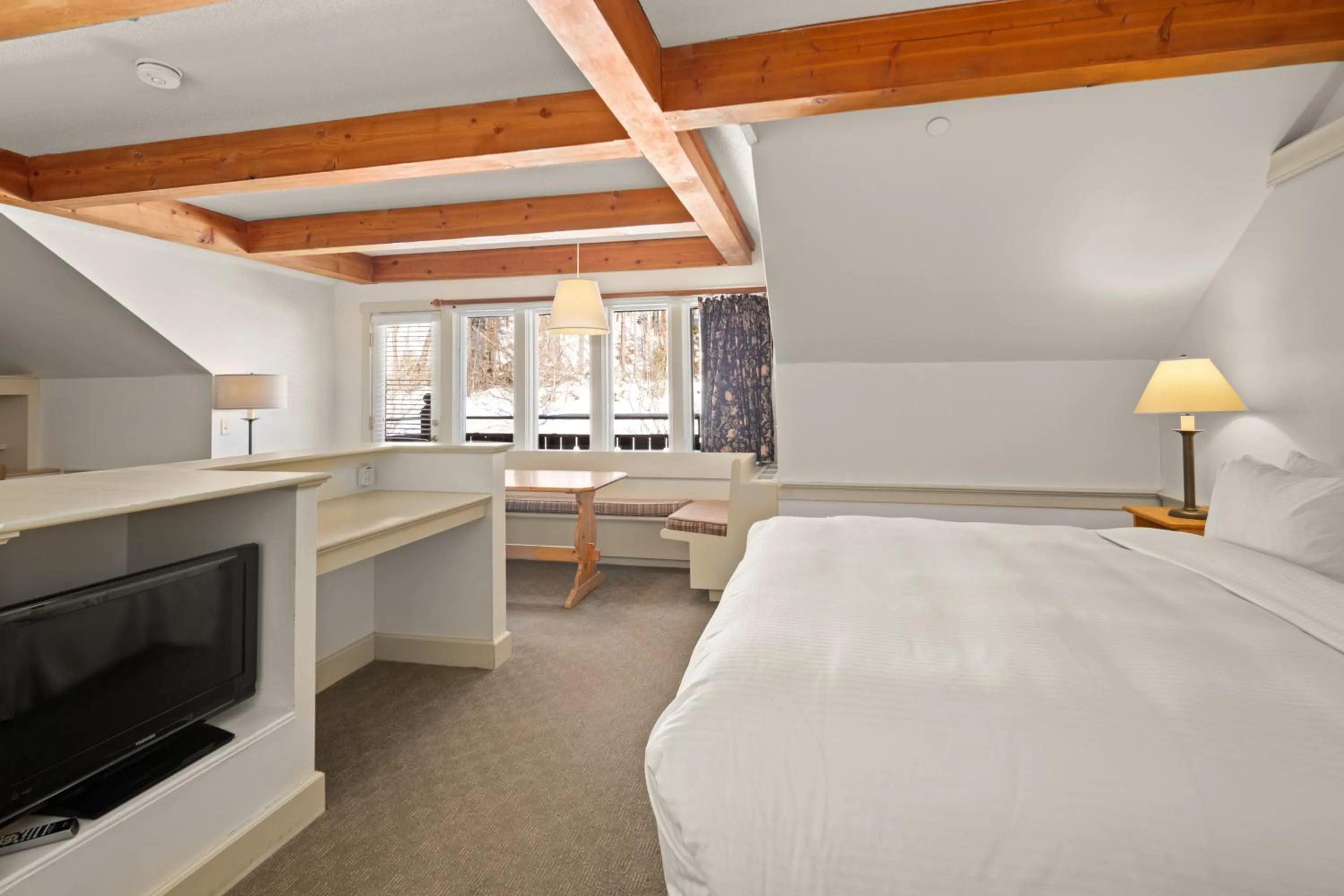 Bedroom, Bed in von Trapp Family Lodge & Resort