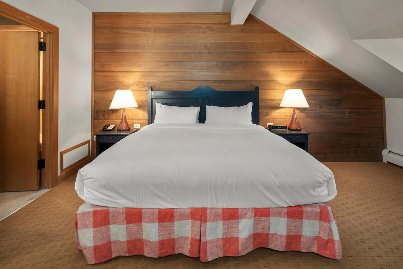 Bedroom, Bed in von Trapp Family Lodge & Resort