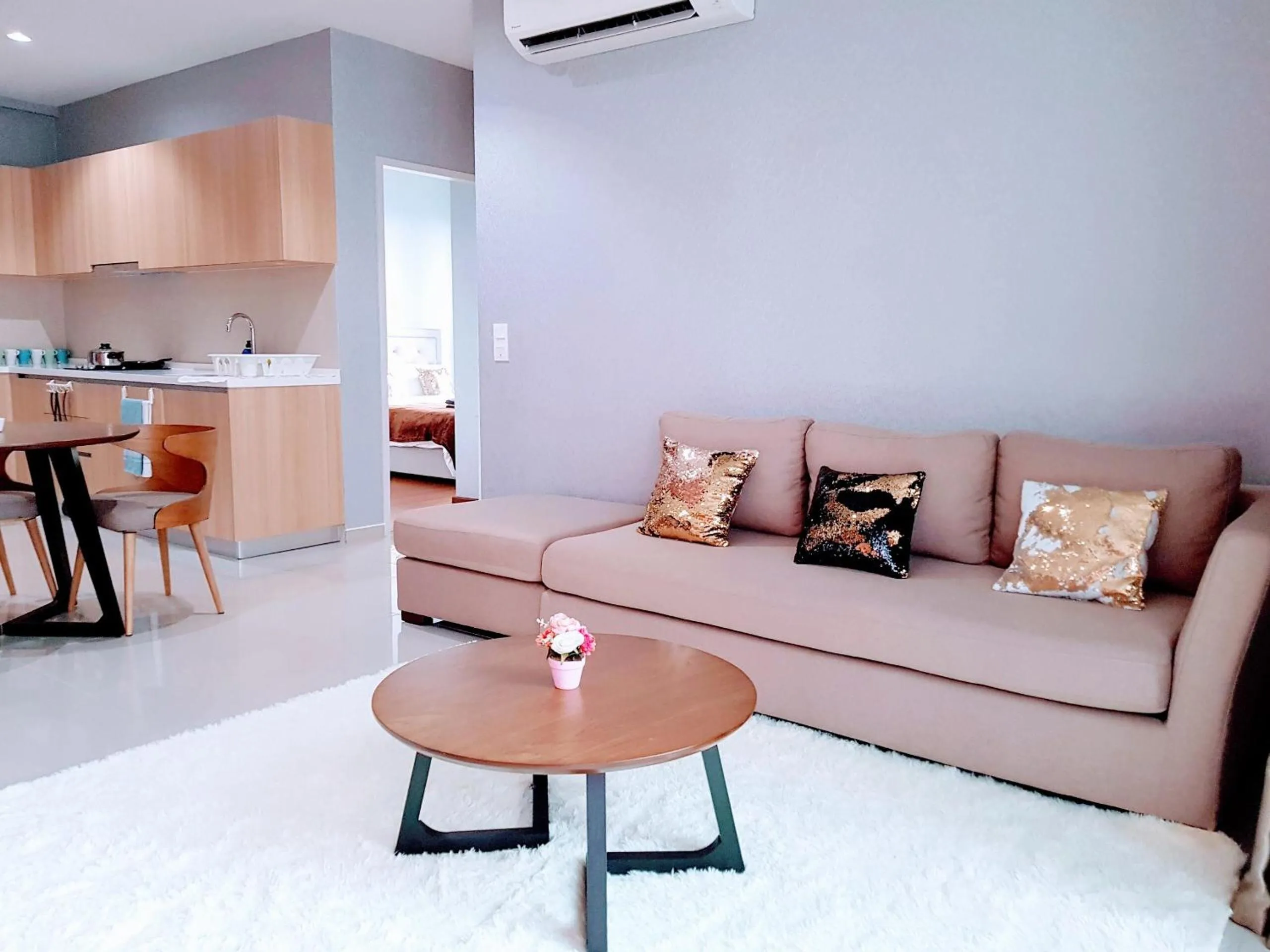 Living room in Casa Sabrina's Family Suite @ Liberty i-City, Shah Alam