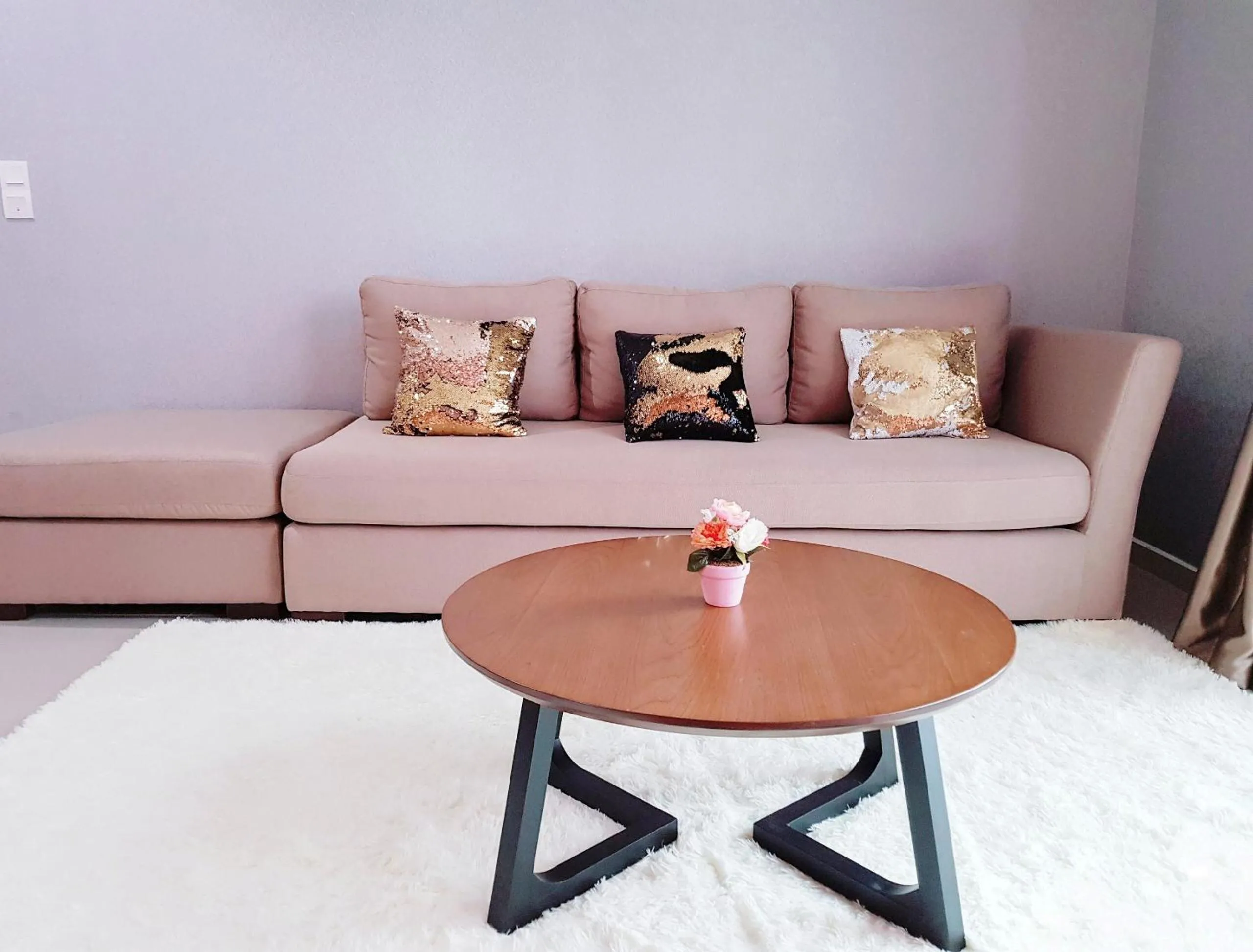 Living room in Casa Sabrina's Family Suite @ Liberty i-City, Shah Alam