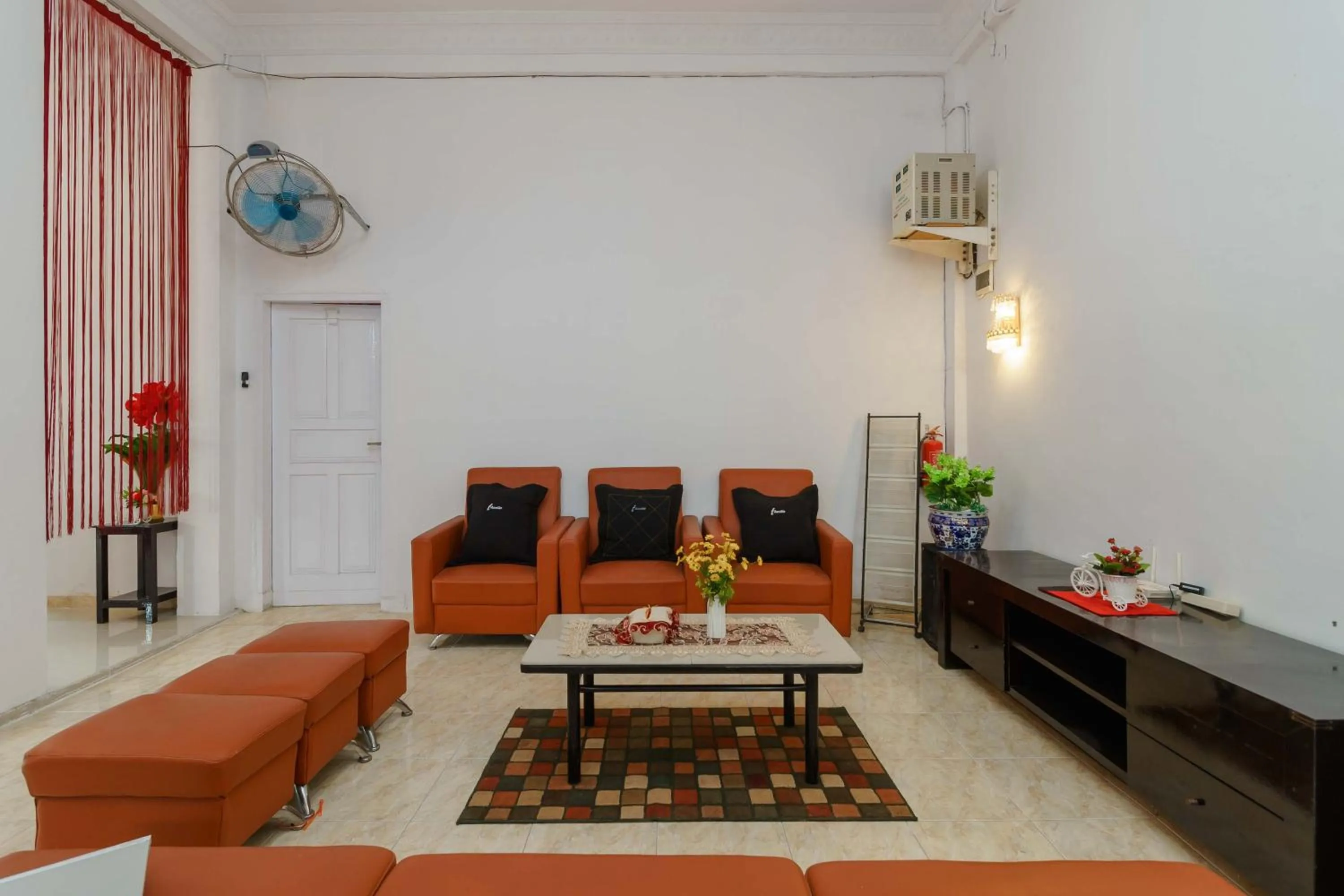 RedDoorz Syariah near Museum Tsunami Aceh 2