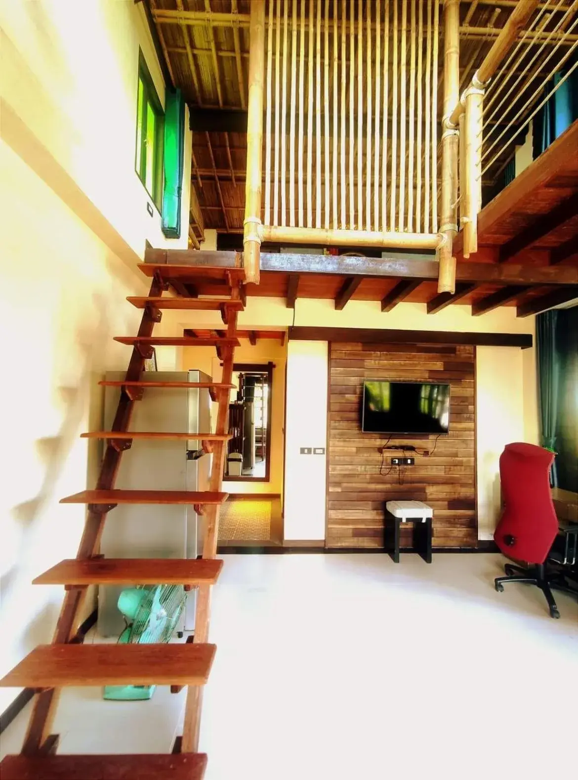 Junior Suite with Pool View in Relax House Lanta Old Town Junior Suite with Pool View in Relax House Lanta Old Town