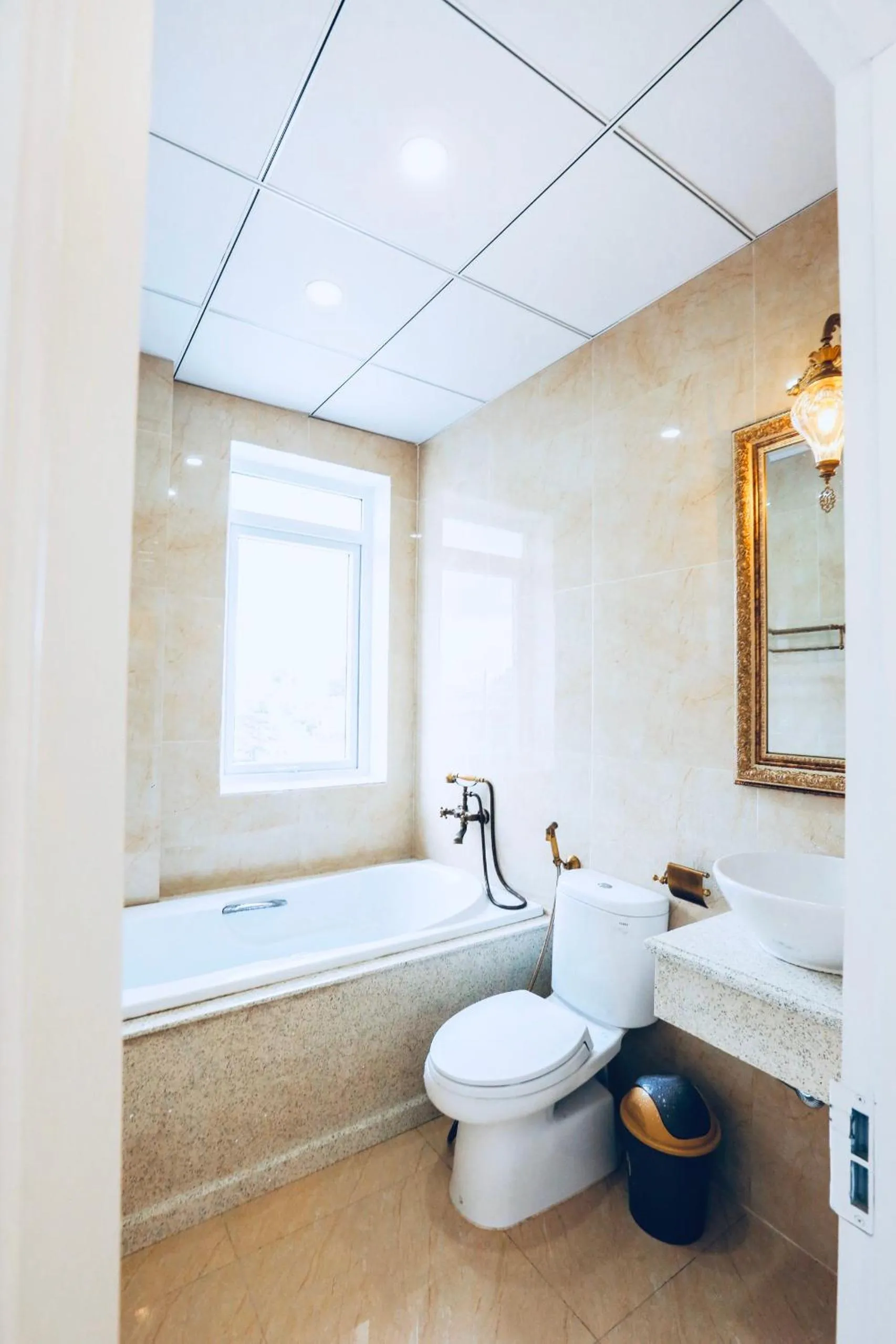 Bathroom in La Vie En Rose Villa