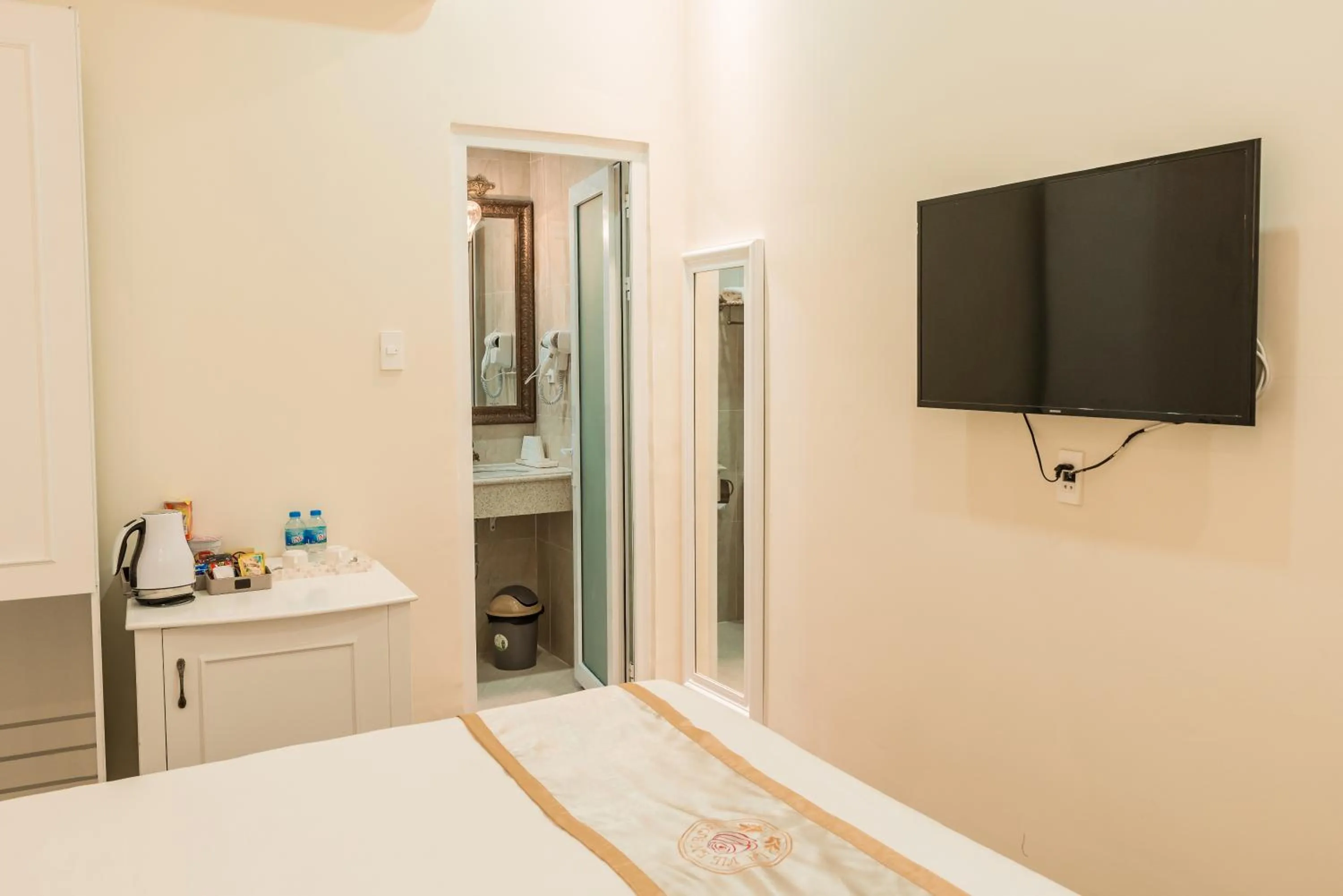 Bedroom in La Vie En Rose Villa