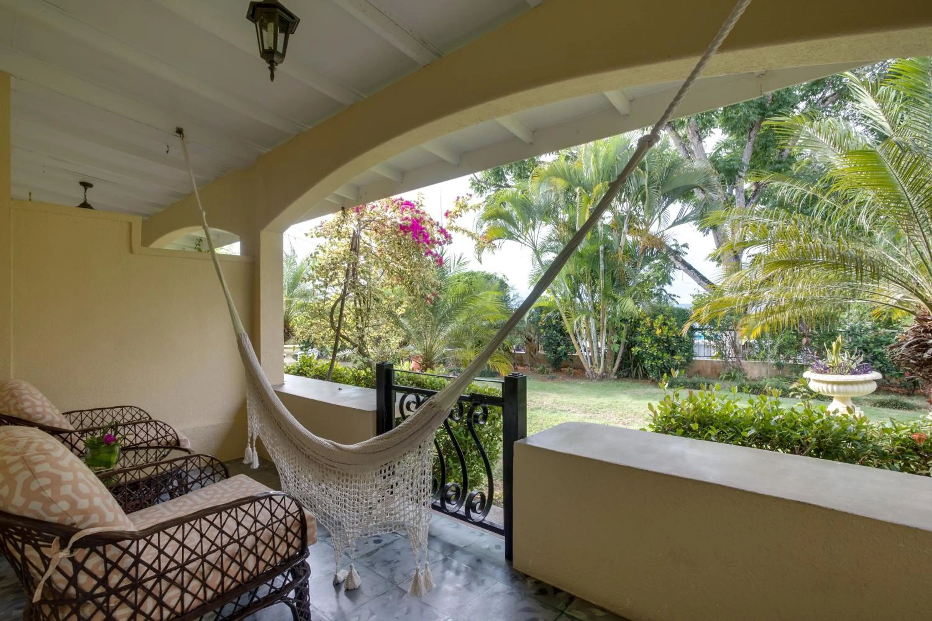 Double Room with Garden View in San Ignacio Resort Hotel
