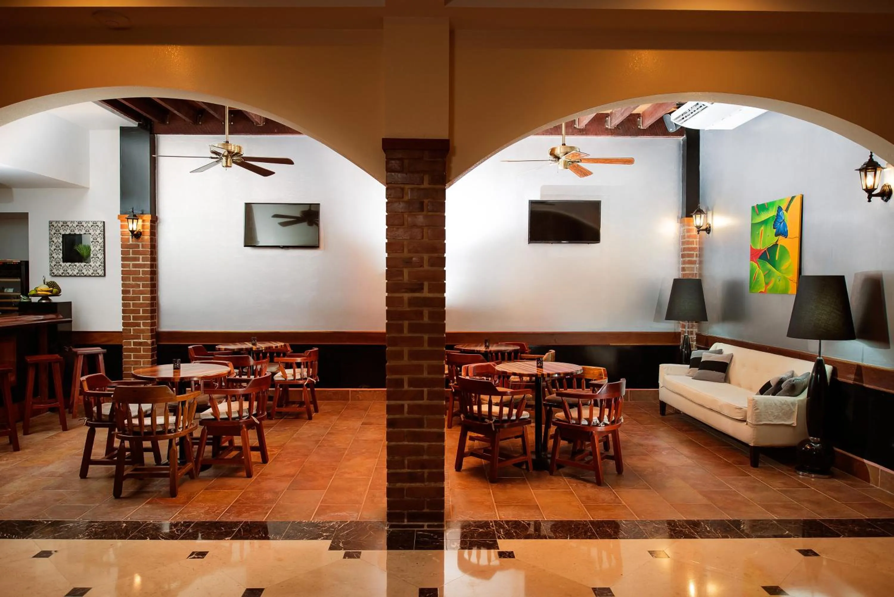 Restaurant/places to eat in San Ignacio Resort Hotel