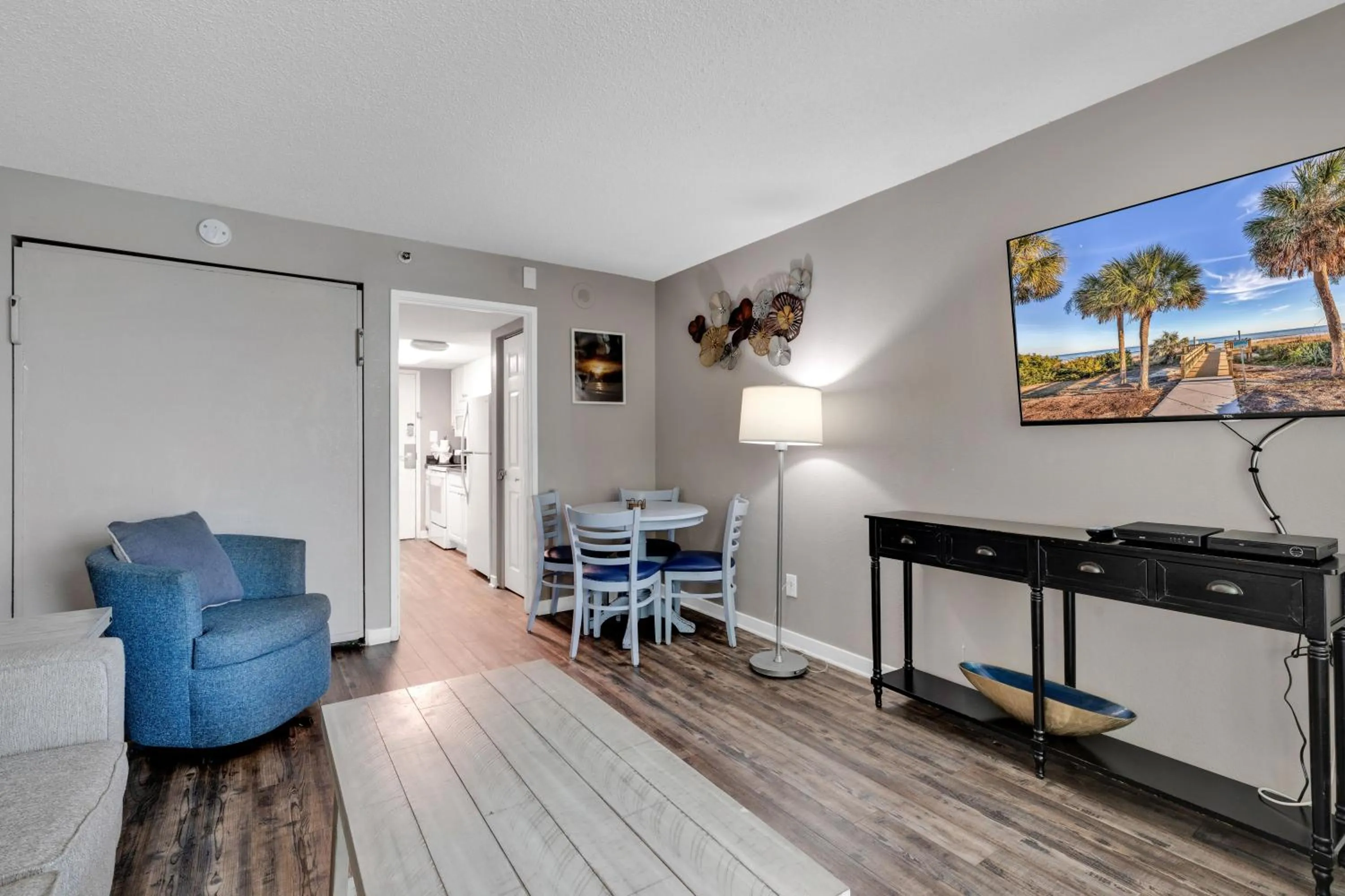 Dining area in Ocean-Front Condos at Patricia Grand
