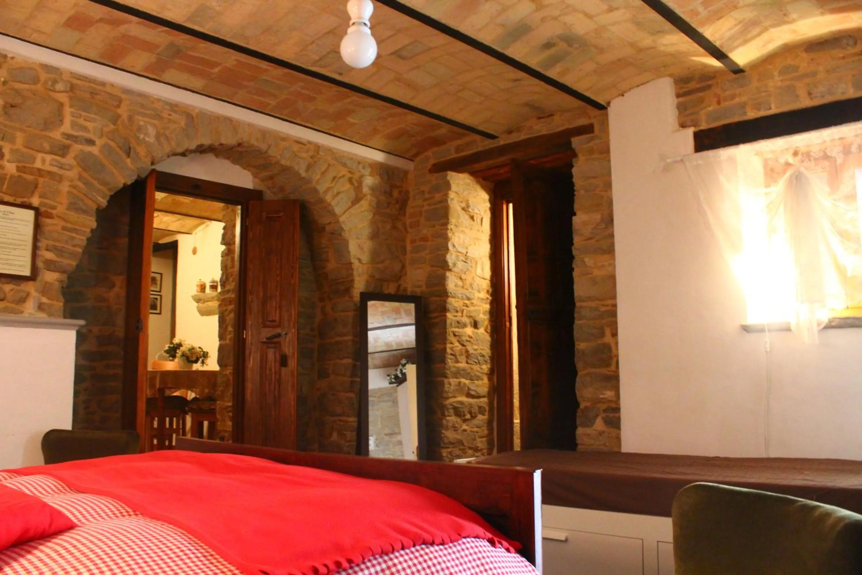Decorative detail, Bed in Il Tomolo