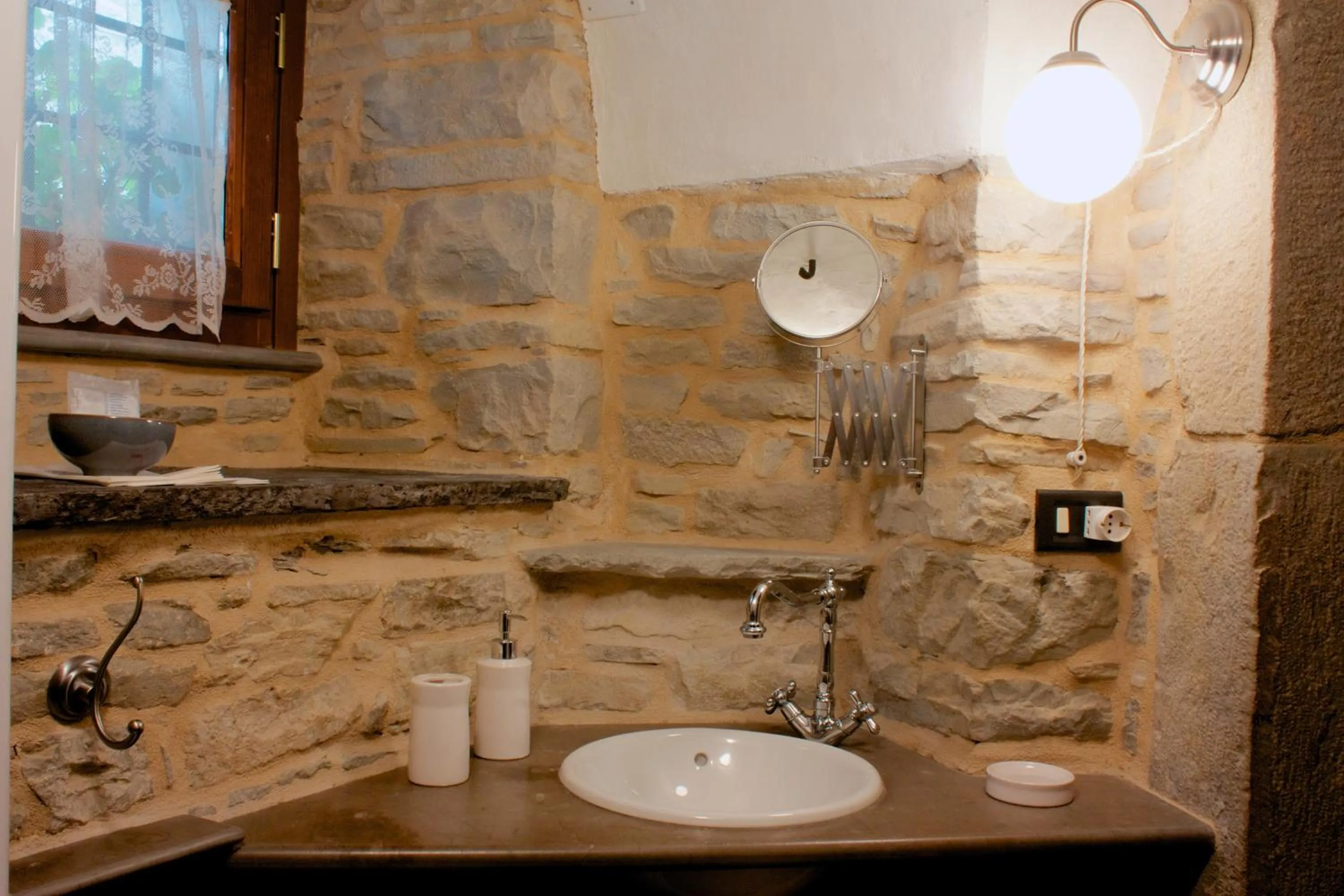 Bathroom in Il Tomolo
