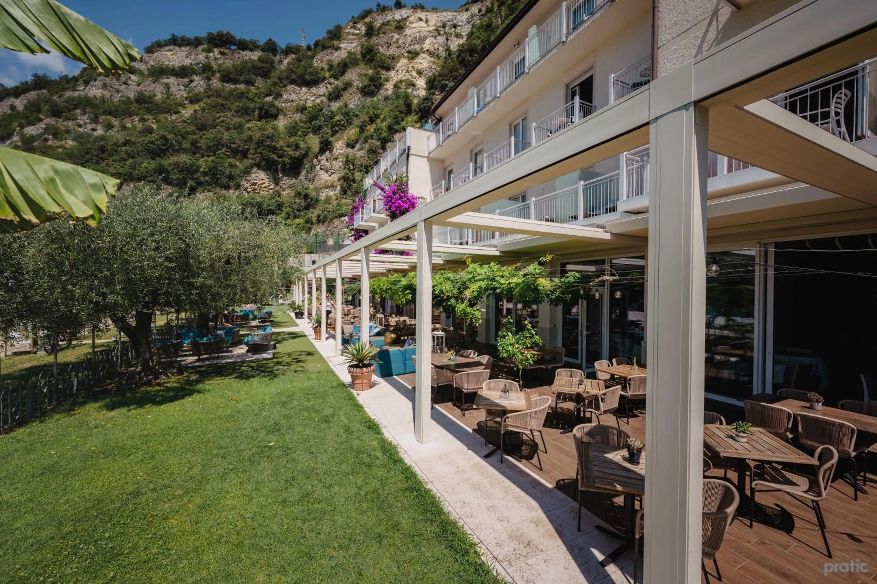 Restaurant/places to eat in Hotel Baia Azzurra - Lake Front