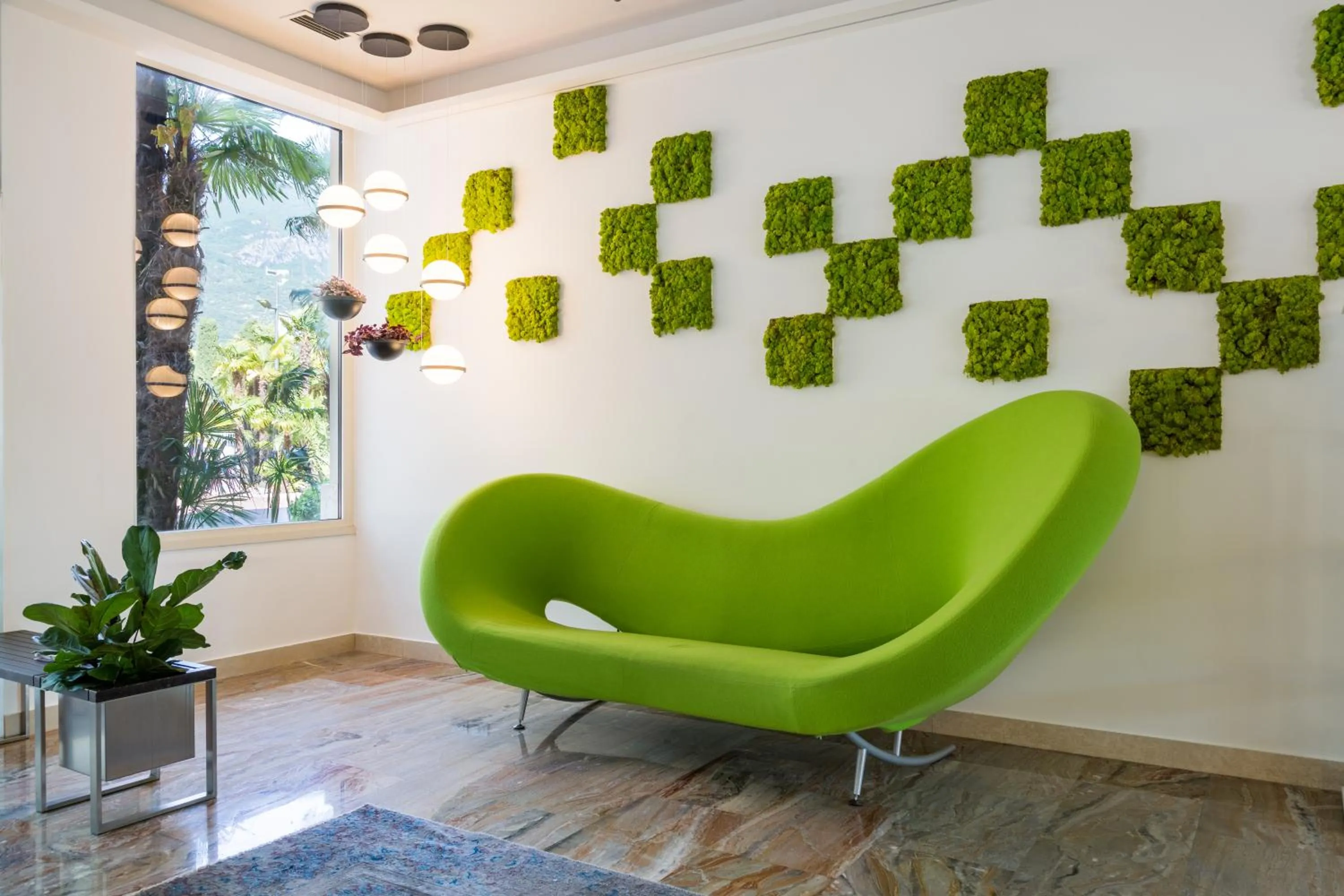 Lobby or reception in Hotel Baia Azzurra - Lake Front