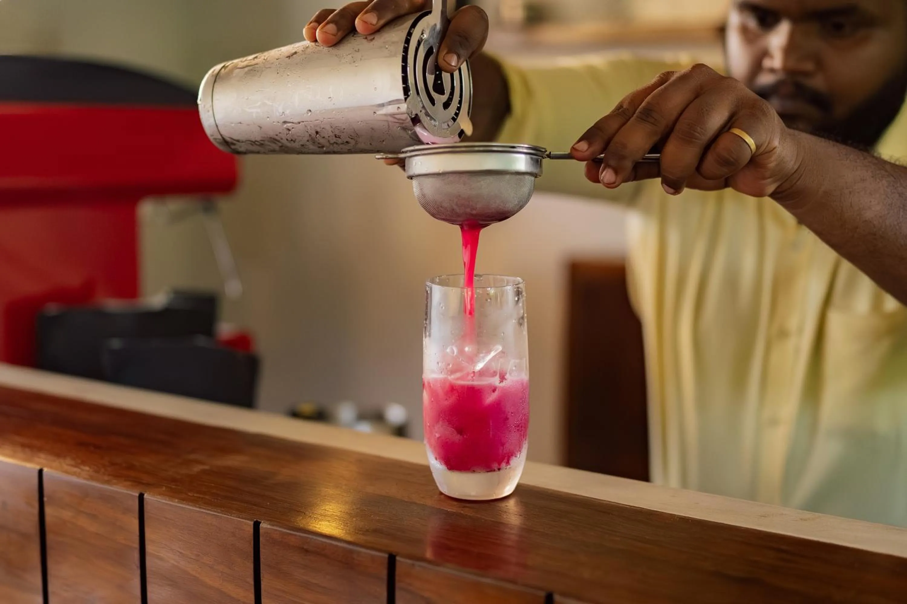 Food and drinks in Sanctuary Amaidiyana - A CGH Earth Experience
