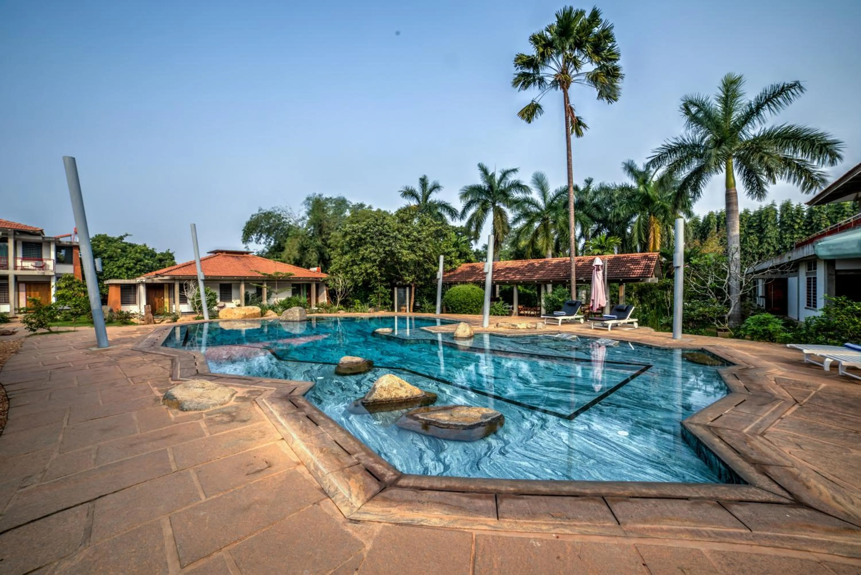 Day in Sanctuary Amaidiyana - A CGH Earth Experience
