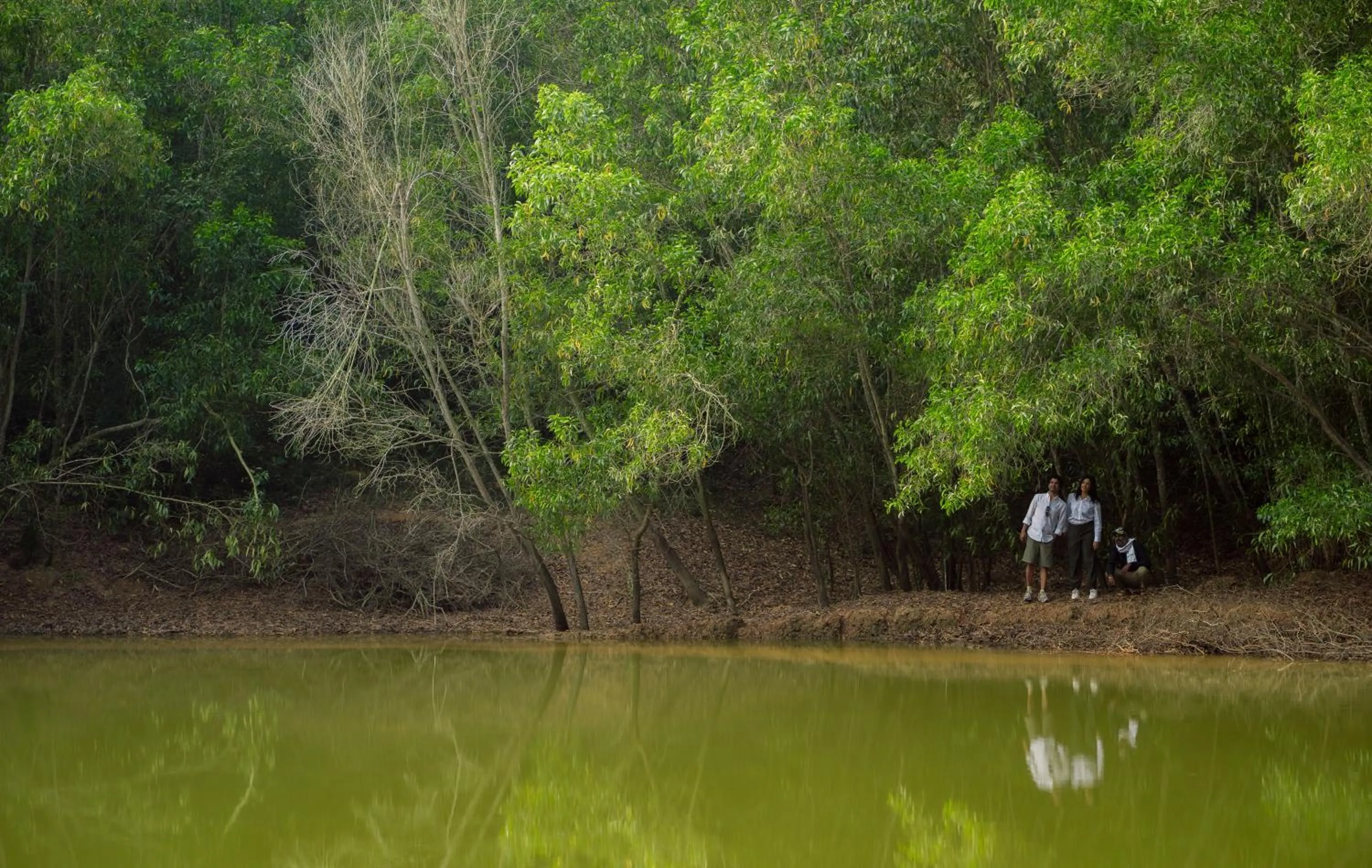 People in Sanctuary Amaidiyana - A CGH Earth Experience