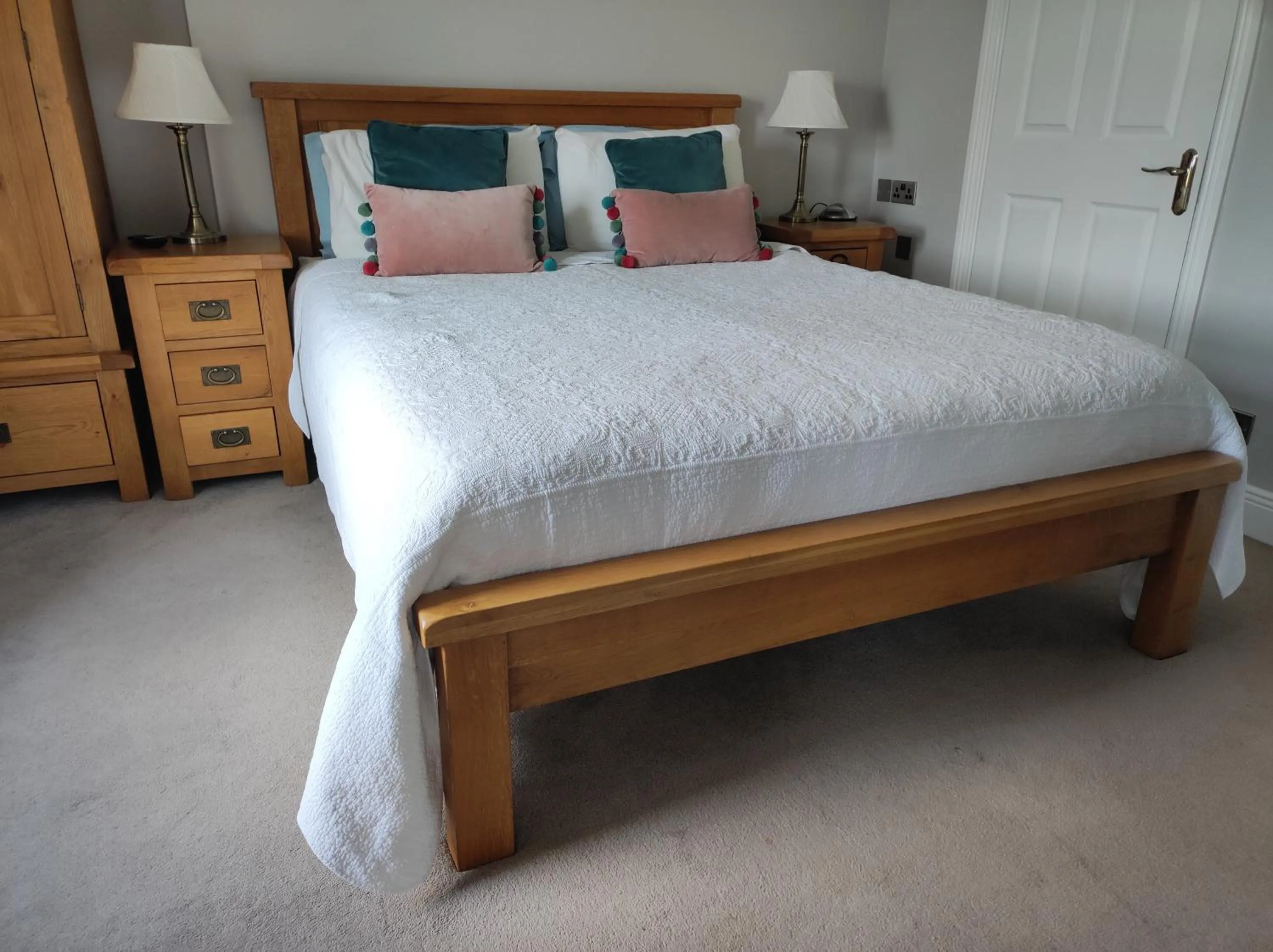 Bedroom, Bed in Apartments at Ballinsheen House & Gardens