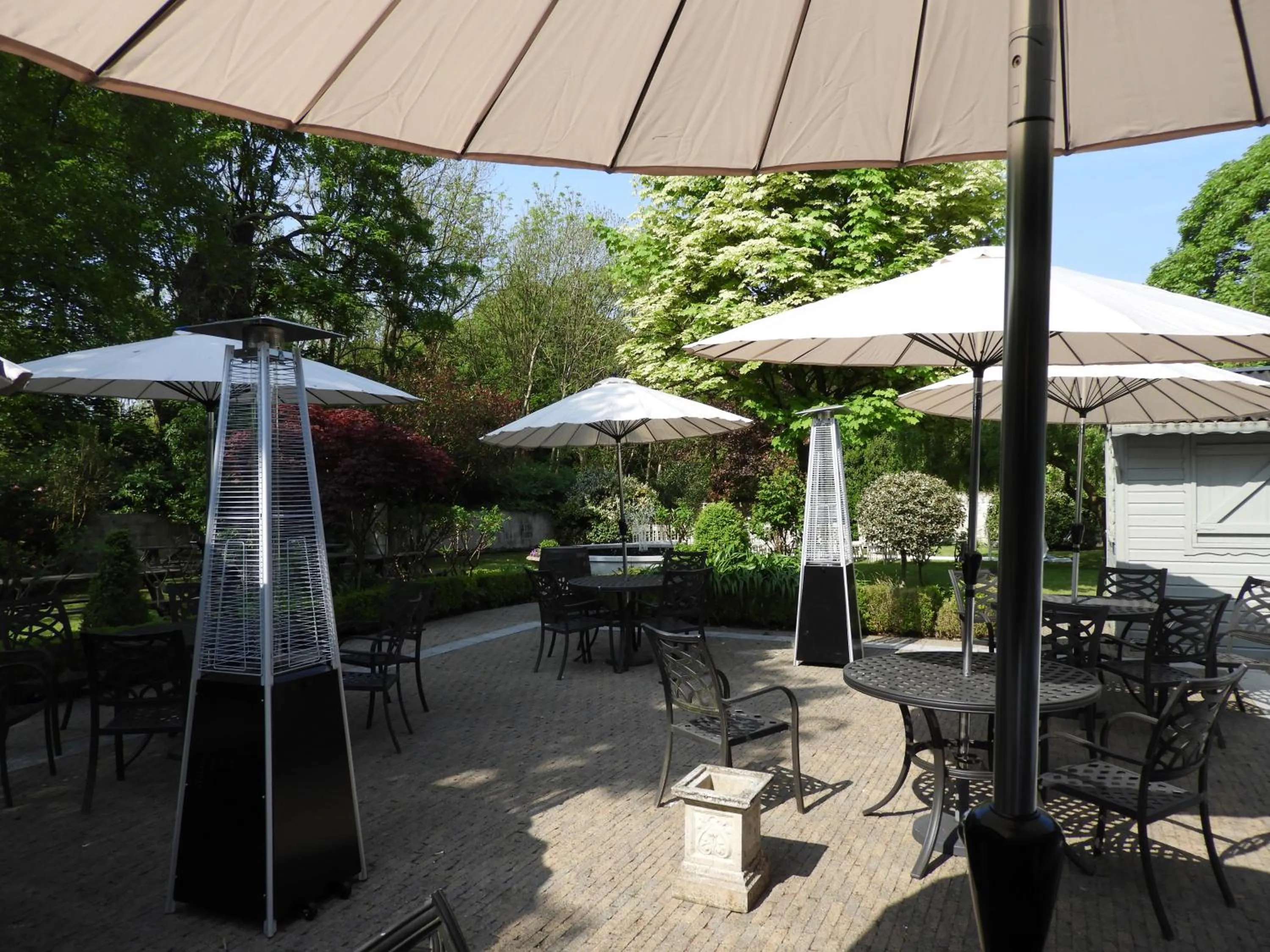 Garden in Conyngham Arms Hotel