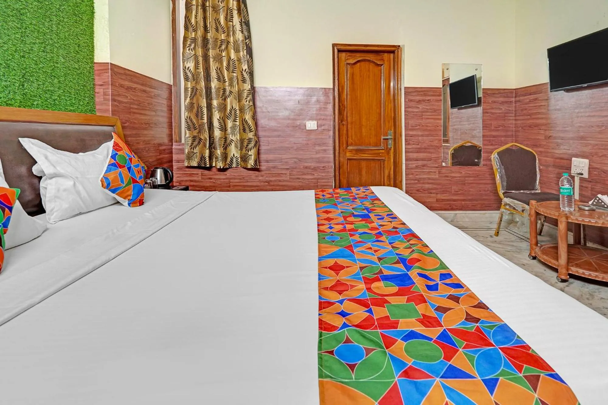 Bed in FabHotel The Everest 43