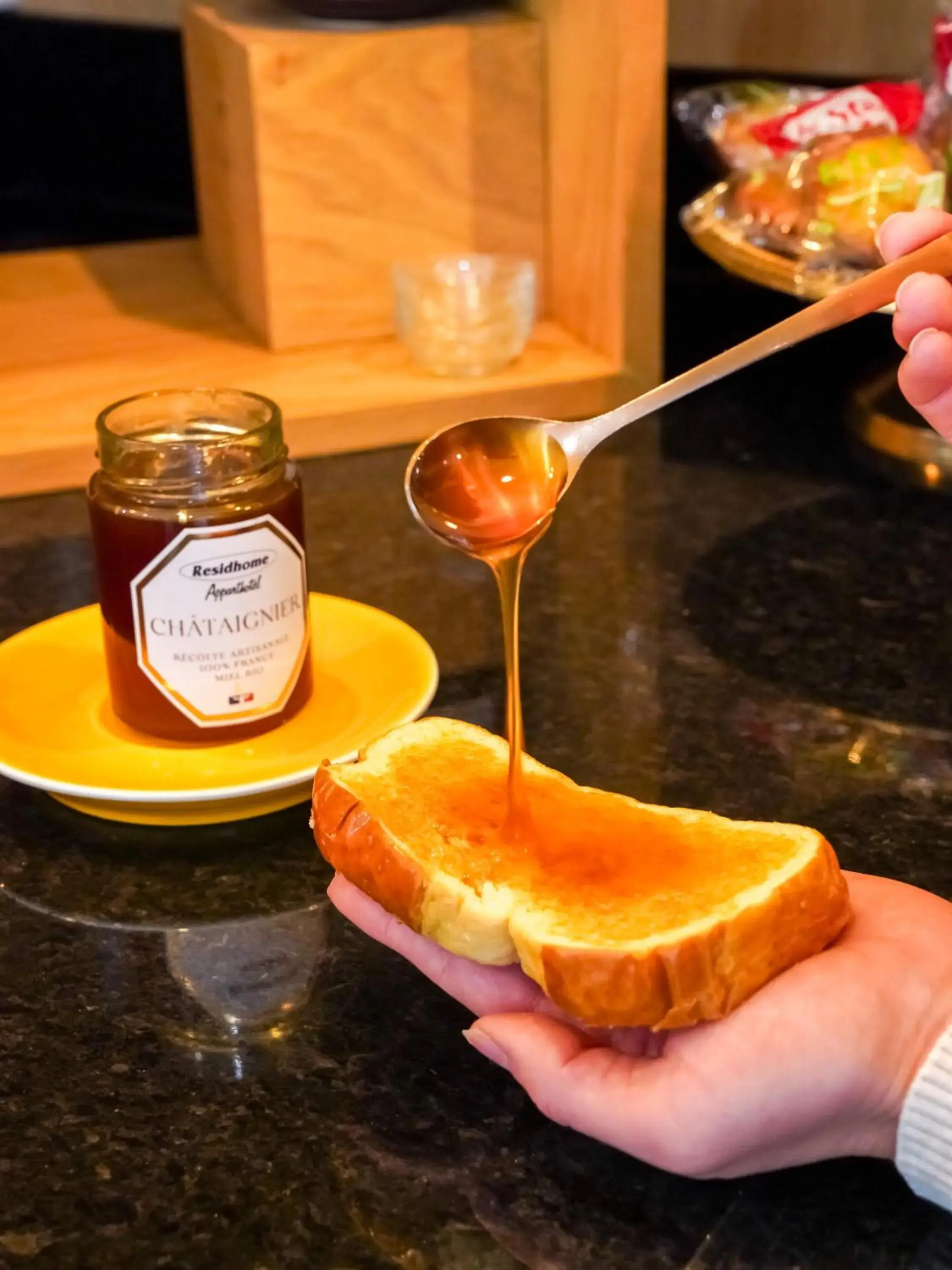 Breakfast in Residhome Paris Saclay " Bures sur Yvette " Breakfast in Residhome Paris Saclay " Bures sur Yvette "
