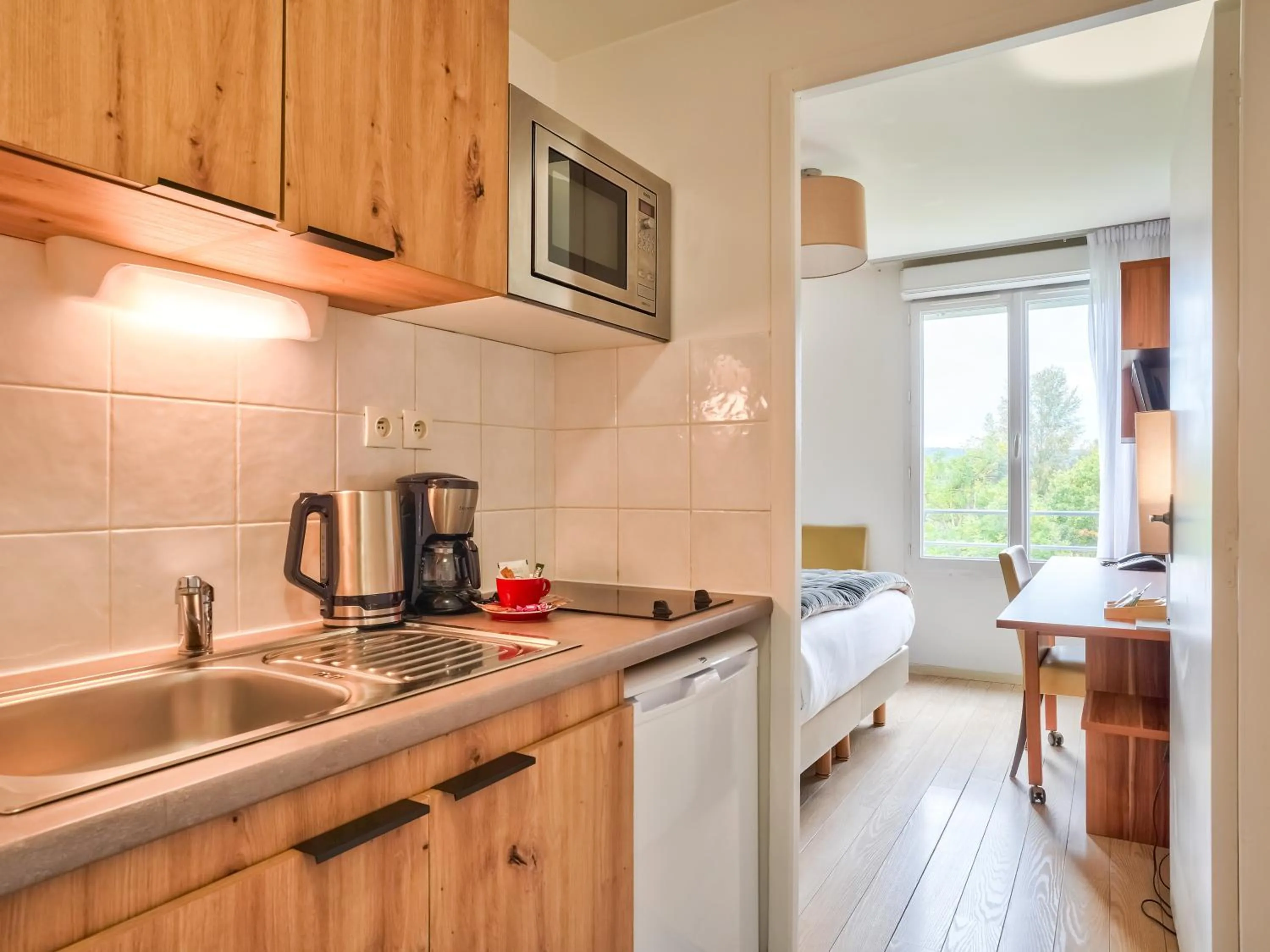 kitchen in Residhome Paris Saclay " Bures sur Yvette "