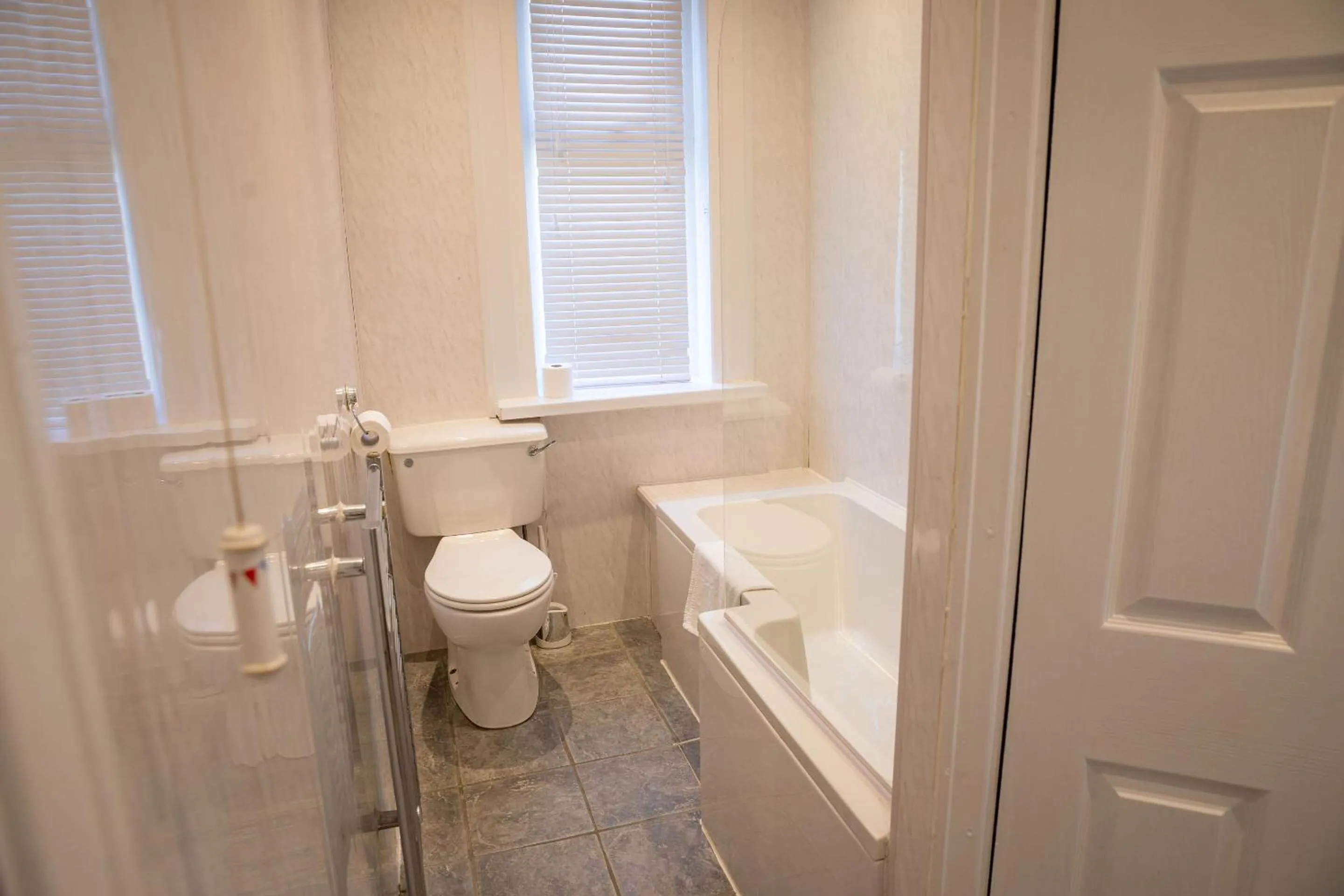 Bathroom in Sapphire House By Sasco