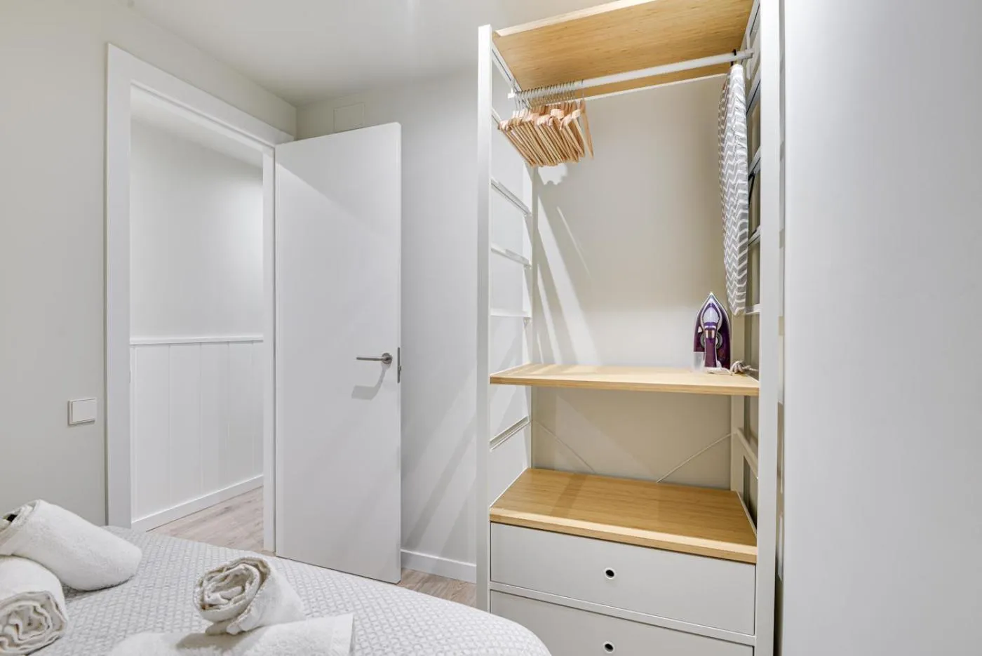 Bed in LucasLand Apartments Barcelona