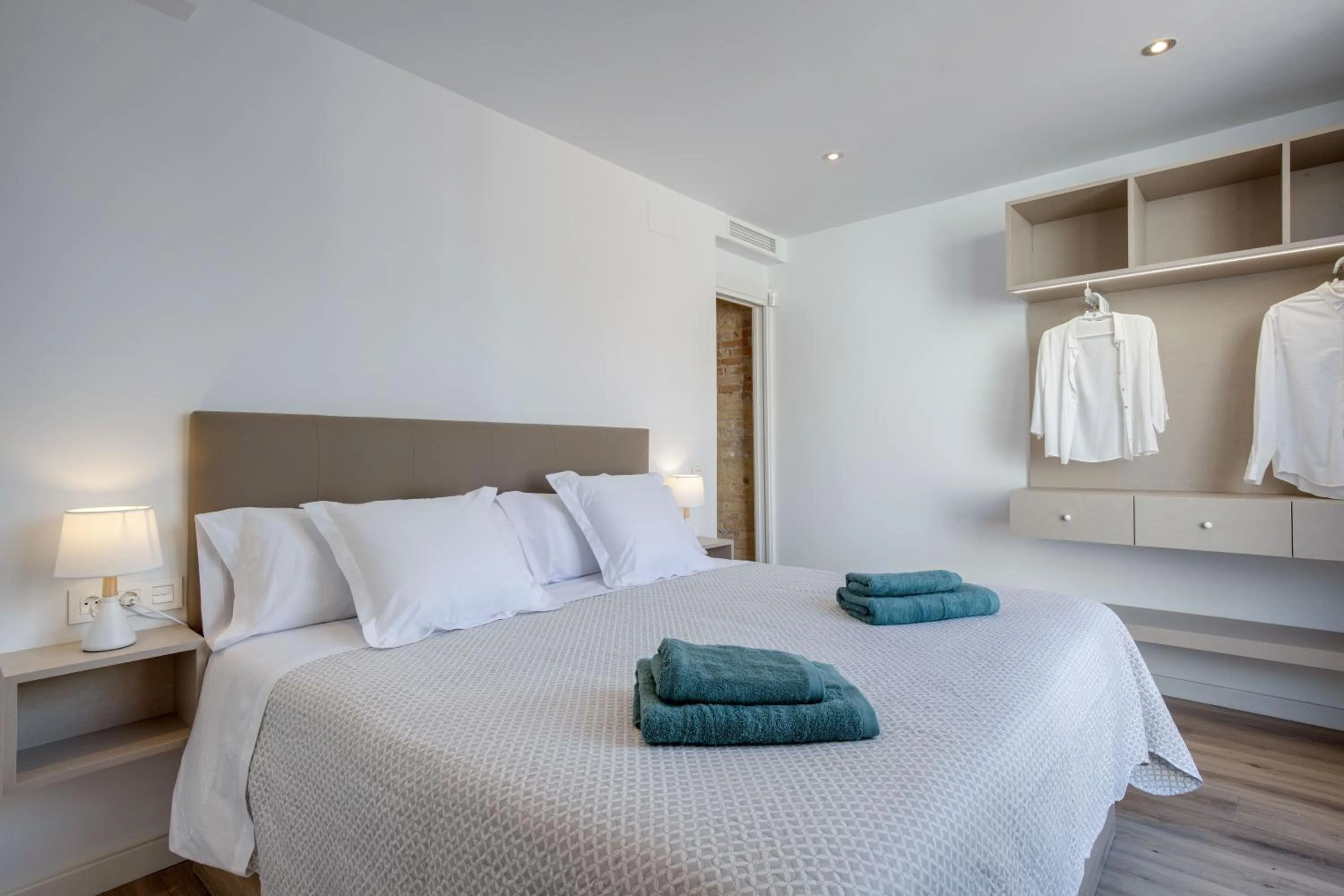 Bed in LucasLand Apartments Barcelona