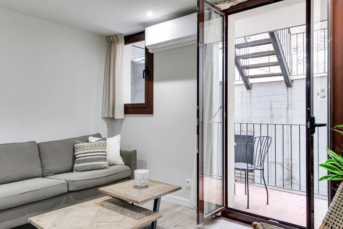 Living room in LucasLand Apartments Barcelona