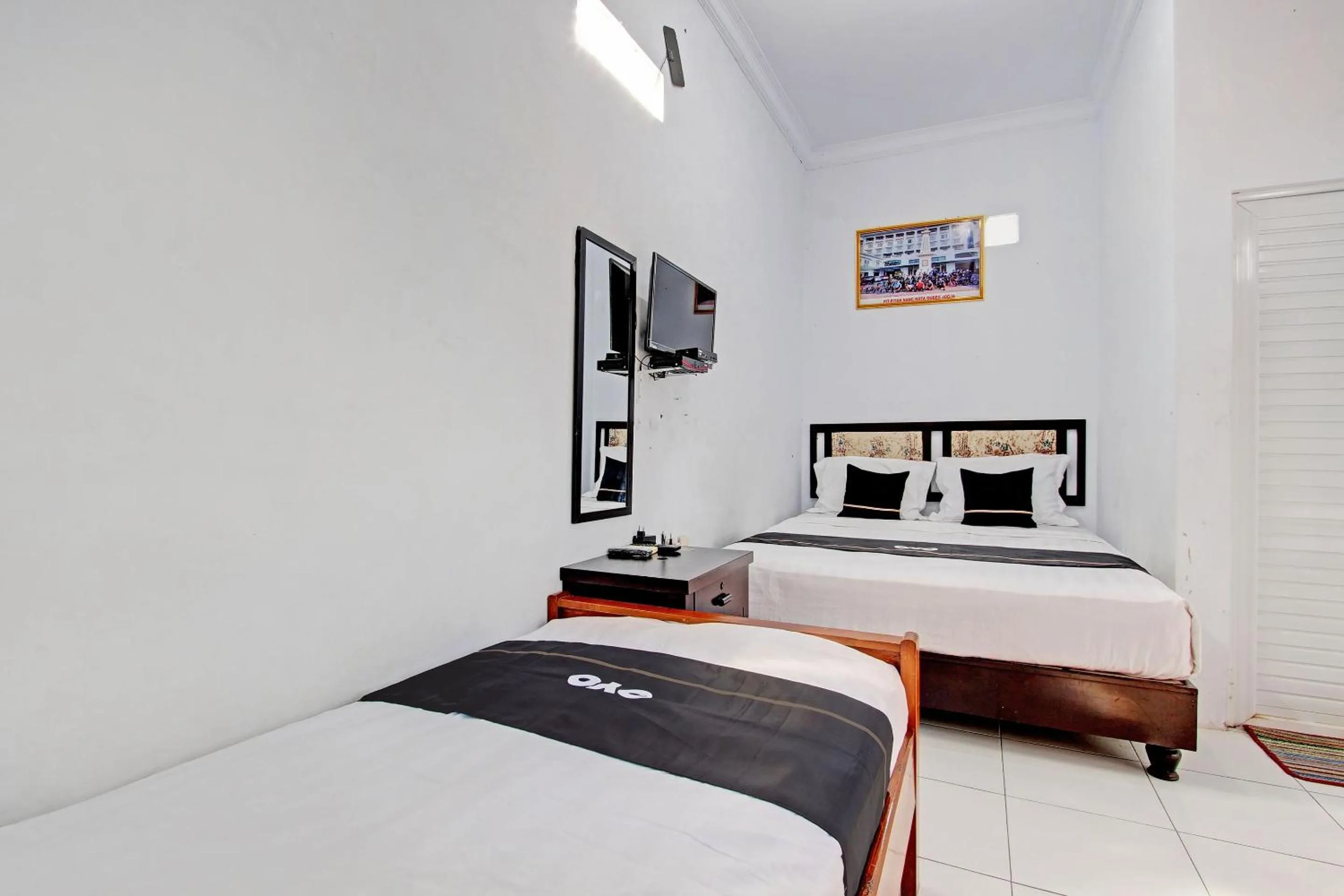 Bedroom, Bed in Capital O 92929 Hotel New Tirta Kencana Syariah