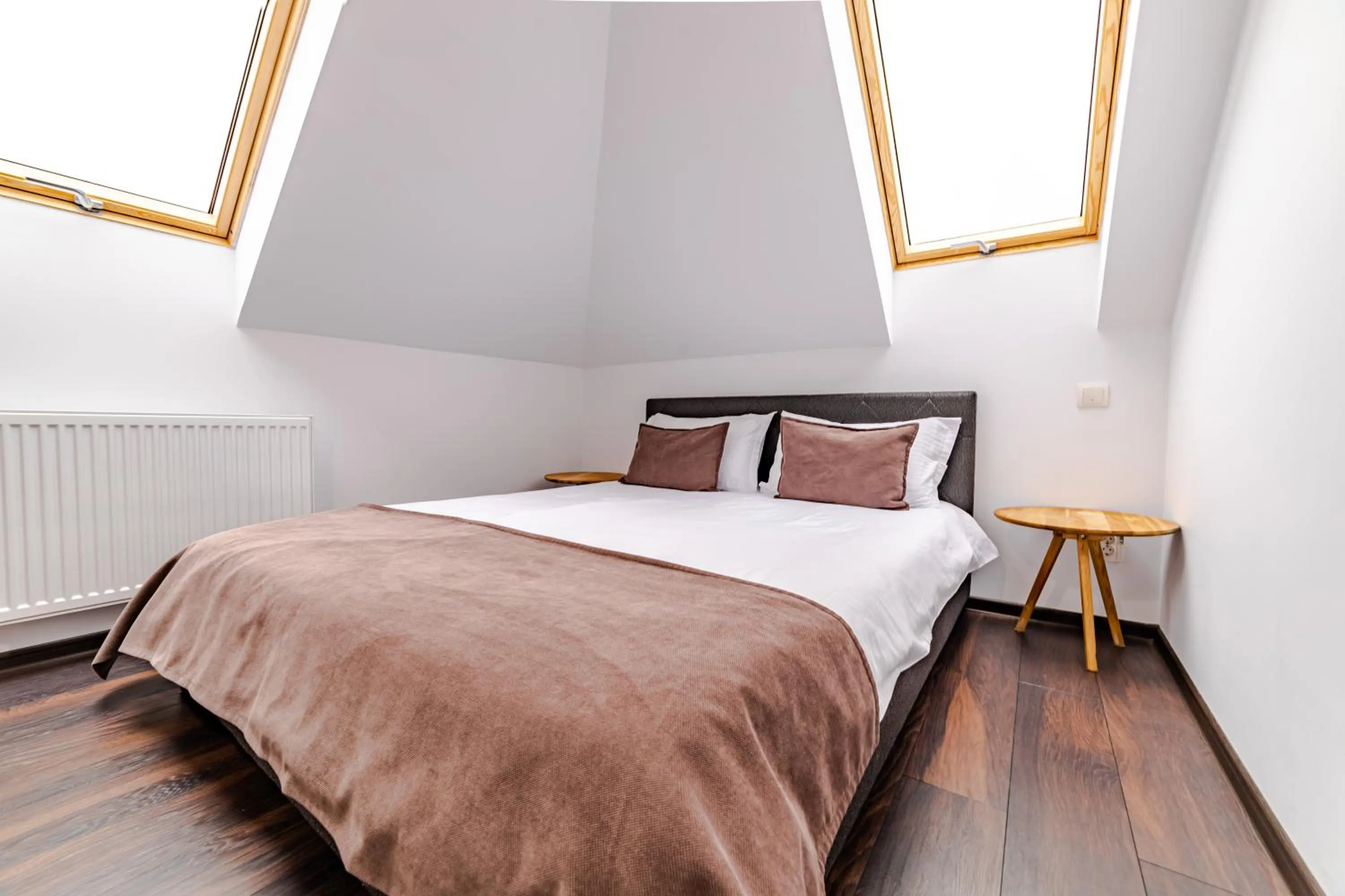 Bed in Yael Luxury Apartments 3