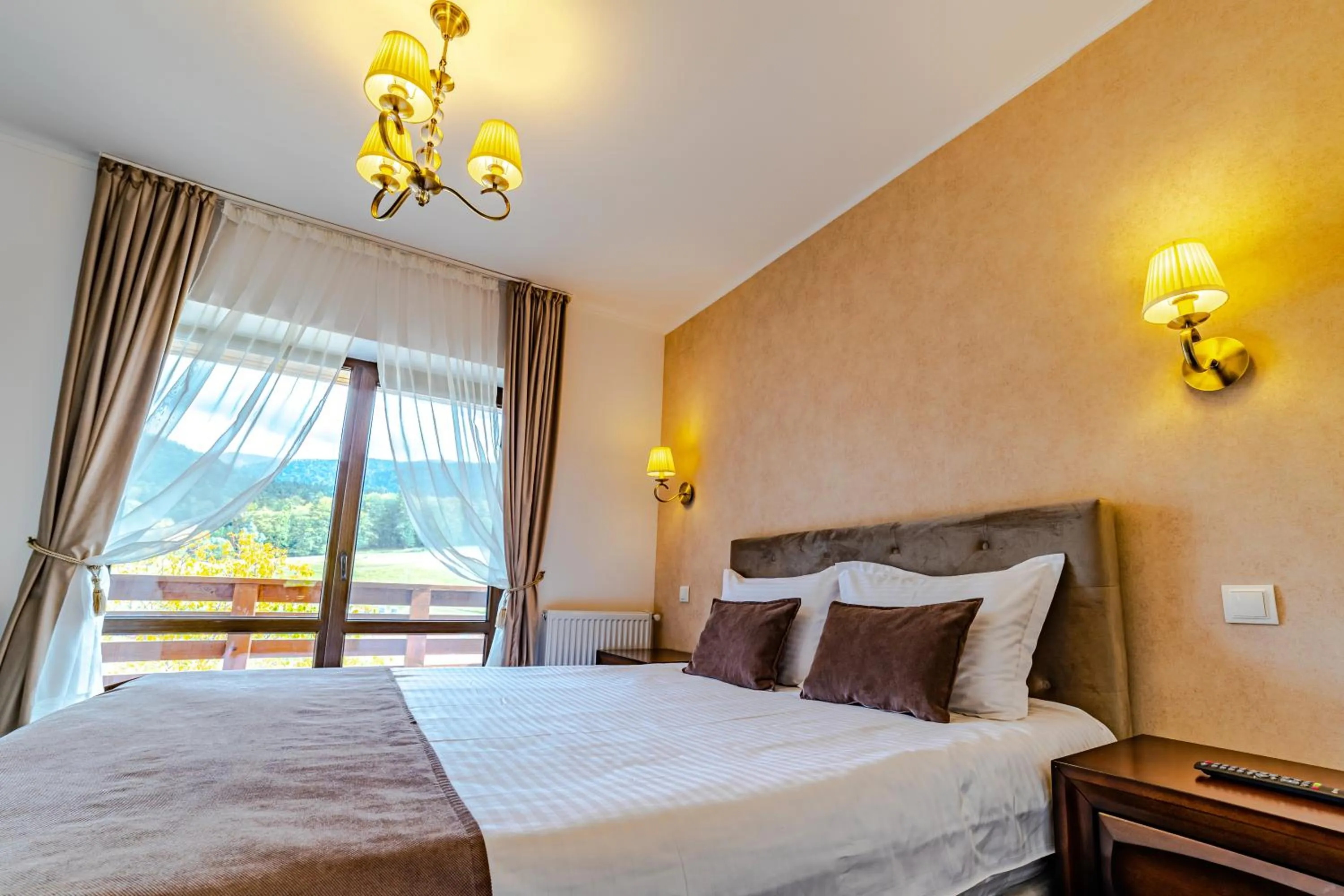 Bed in Yael Luxury Apartments 3