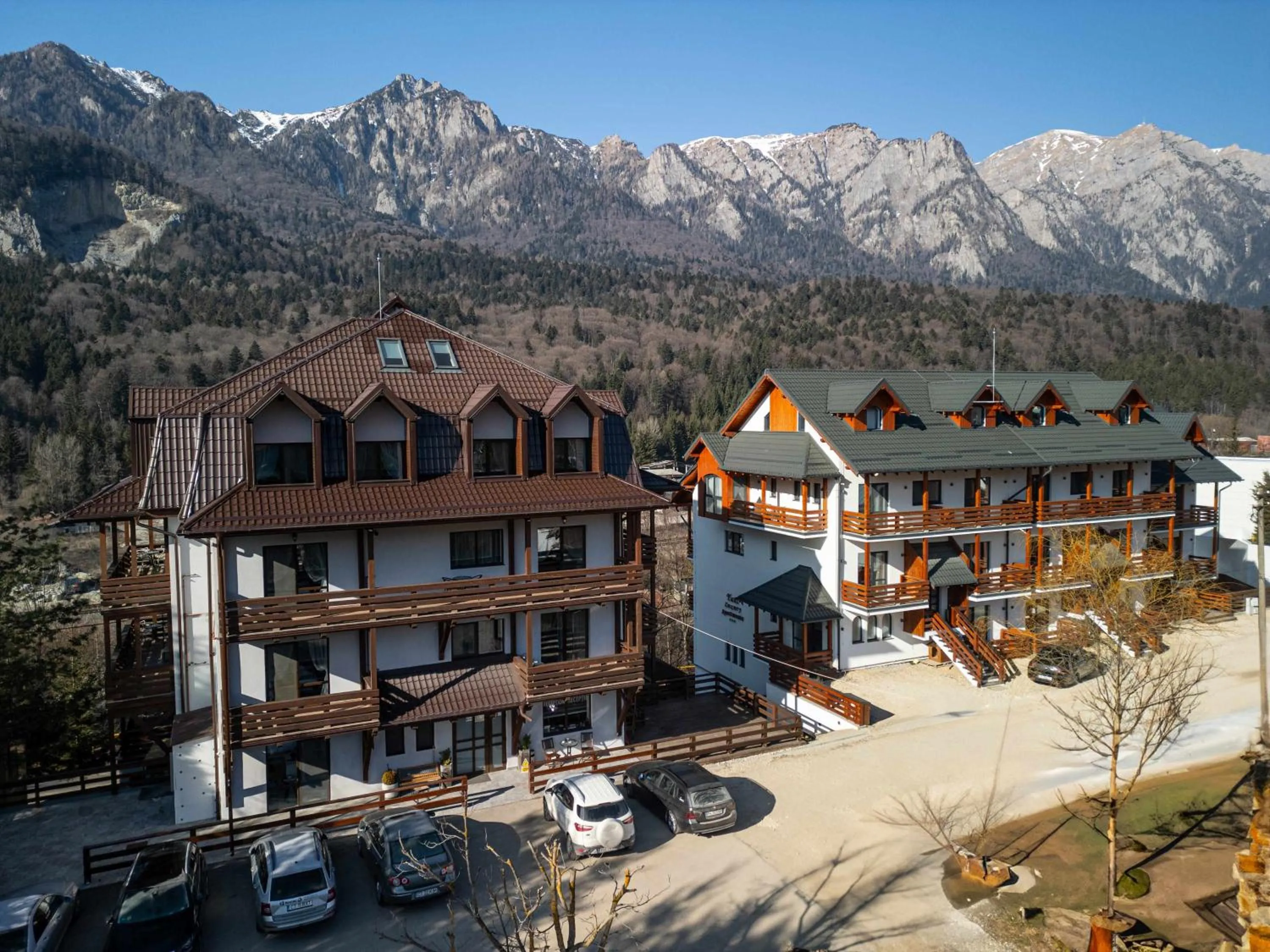 Property building in Yael Luxury Apartments 3