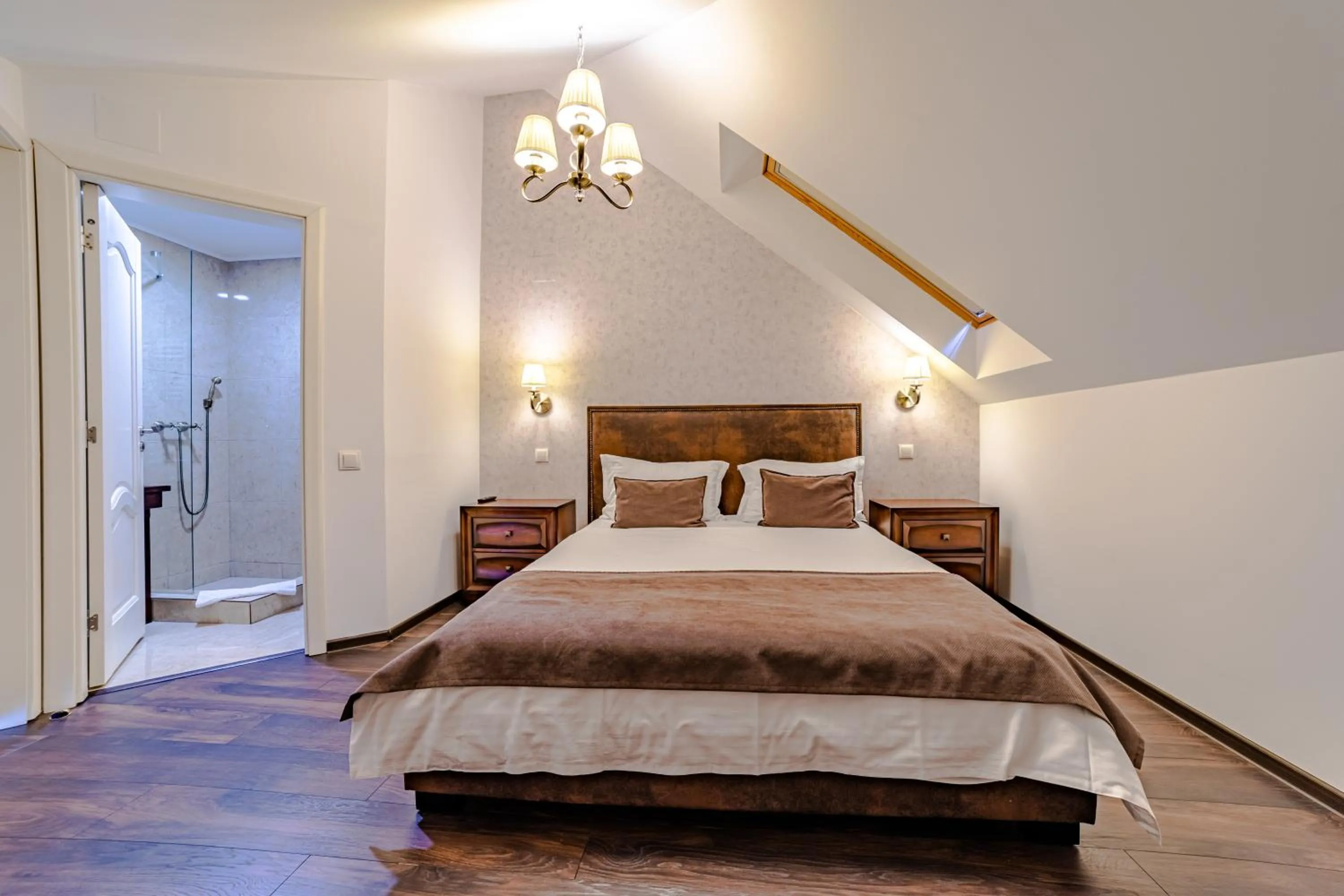 Bed in Yael Luxury Apartments 3