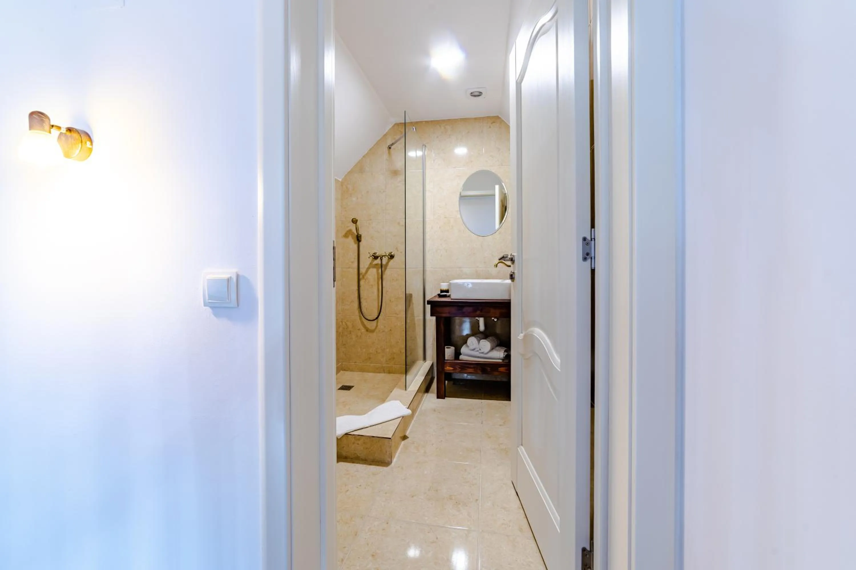 Bathroom in Yael Luxury Apartments 3