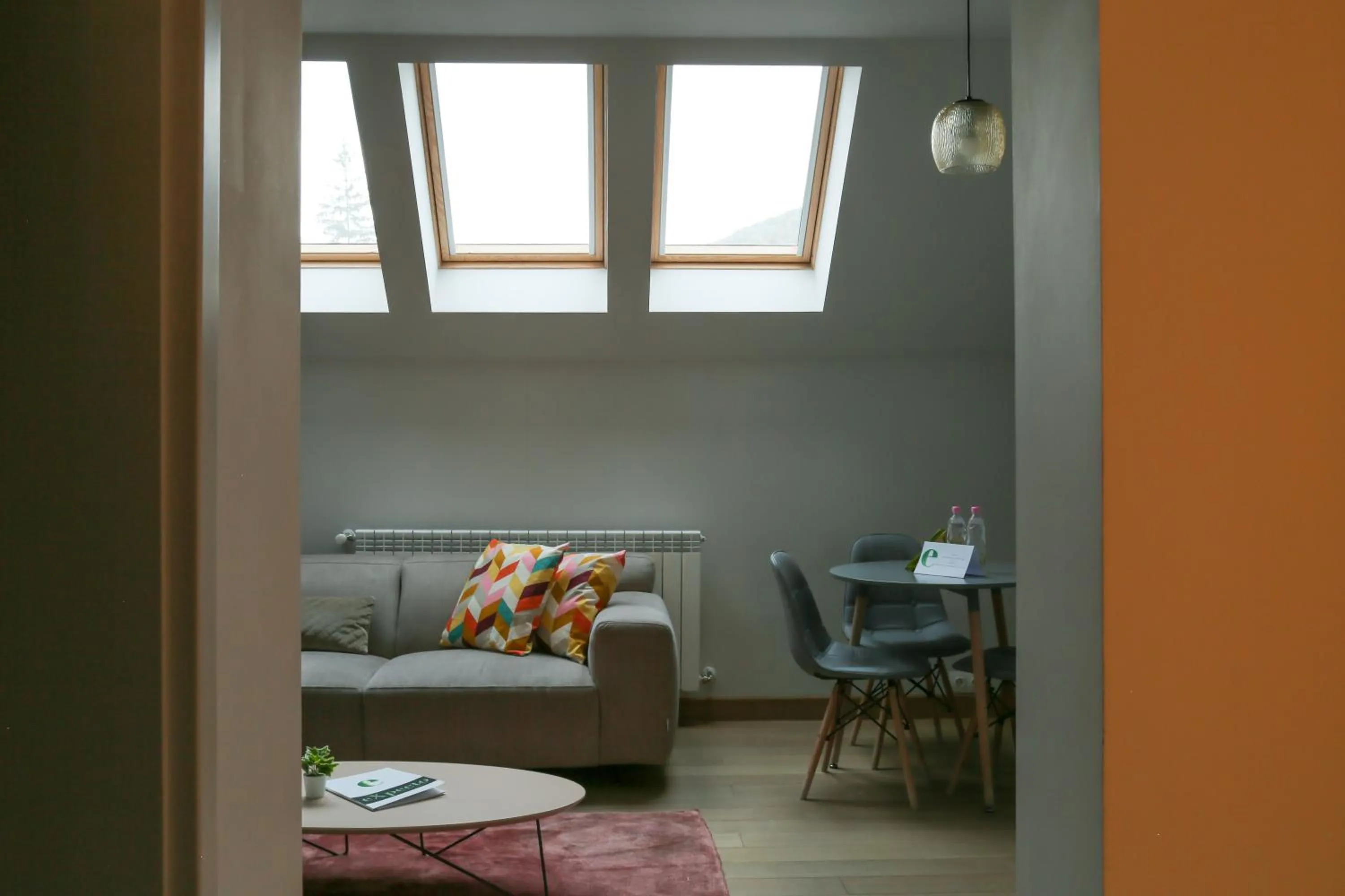 Dining area in Expecto Apartments