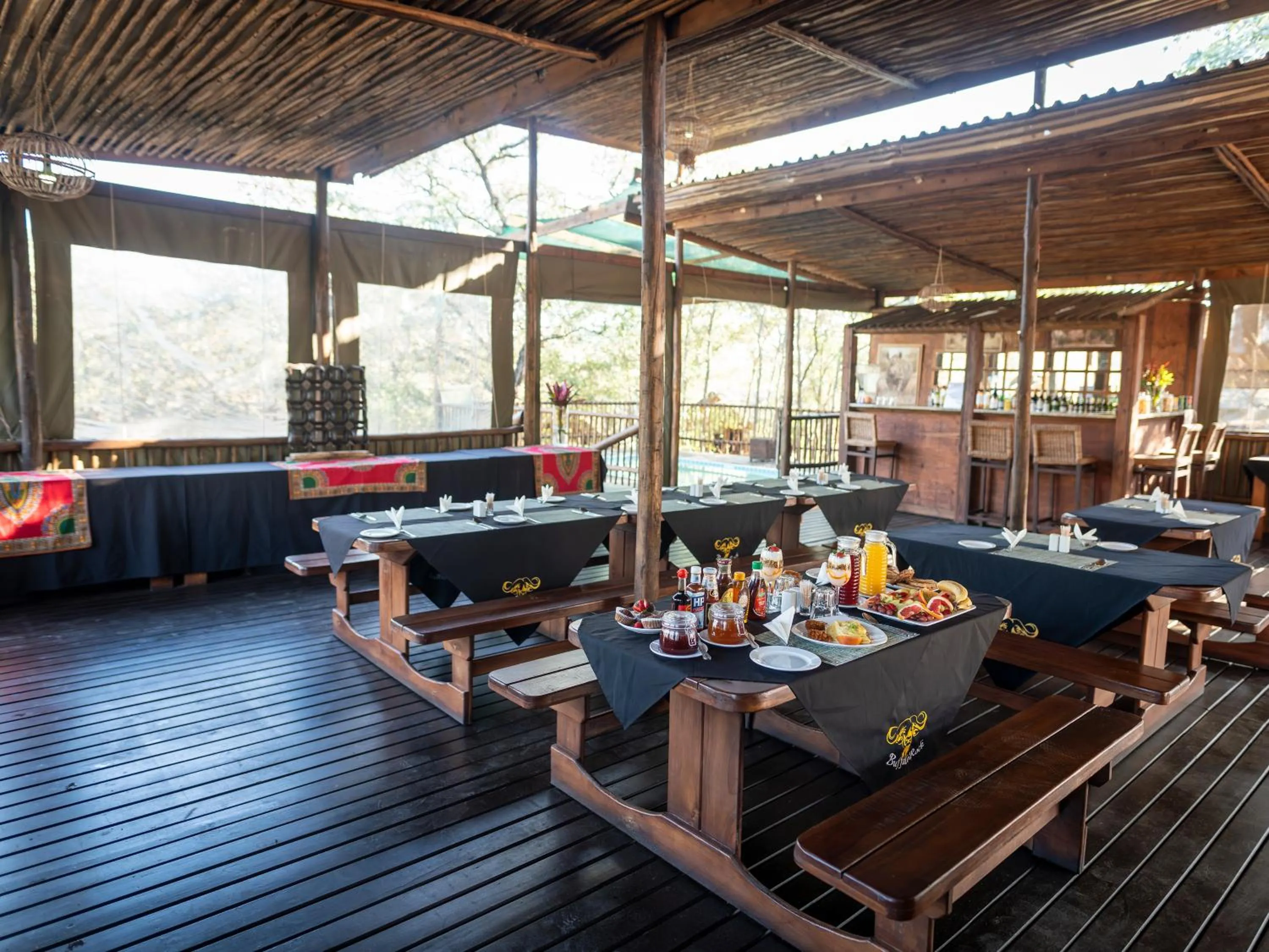 Restaurant/places to eat in Buffalo Rock Tented Camp